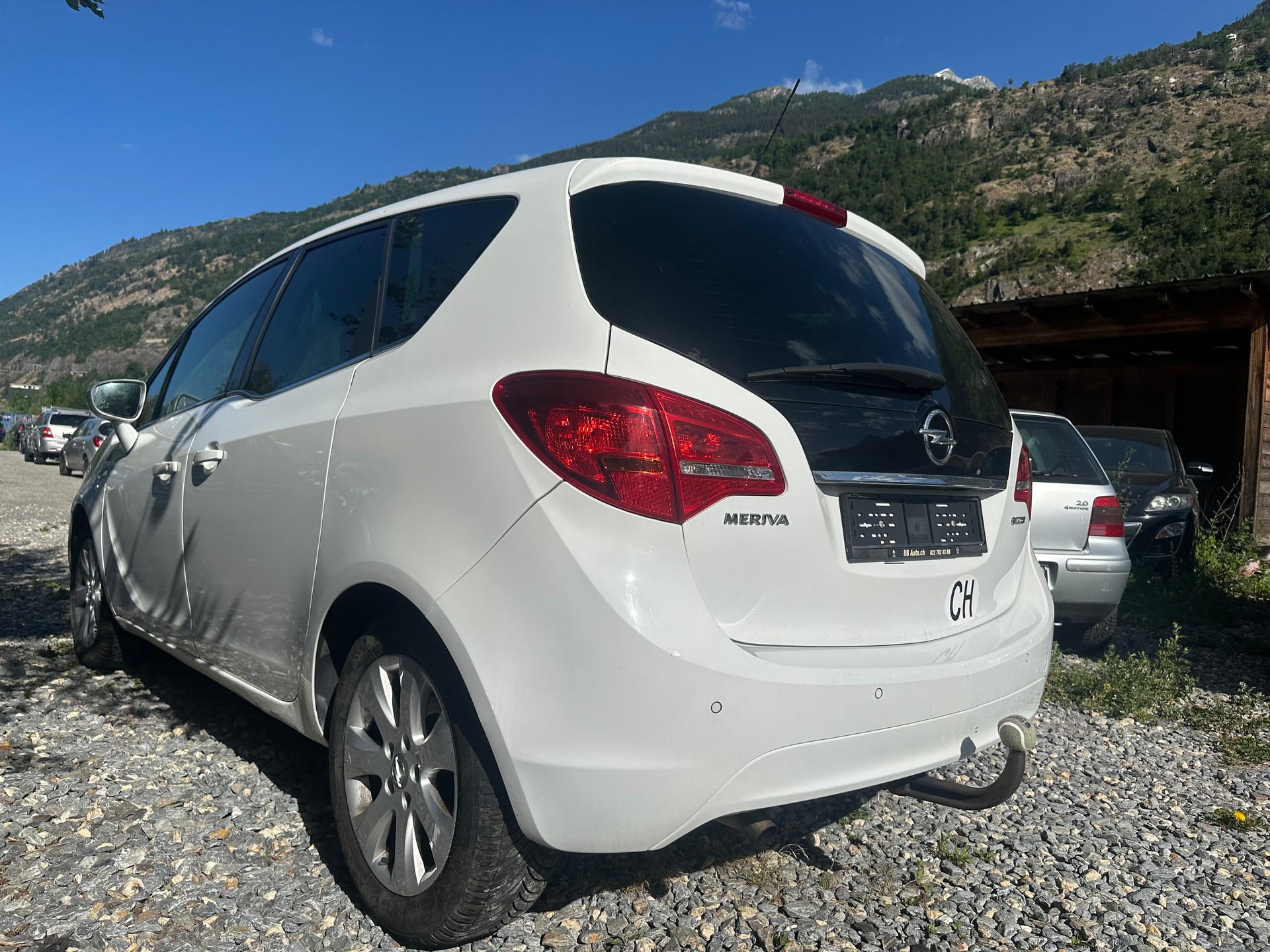 OPEL Meriva 1.6 CDTi Midnight Edition-image-7