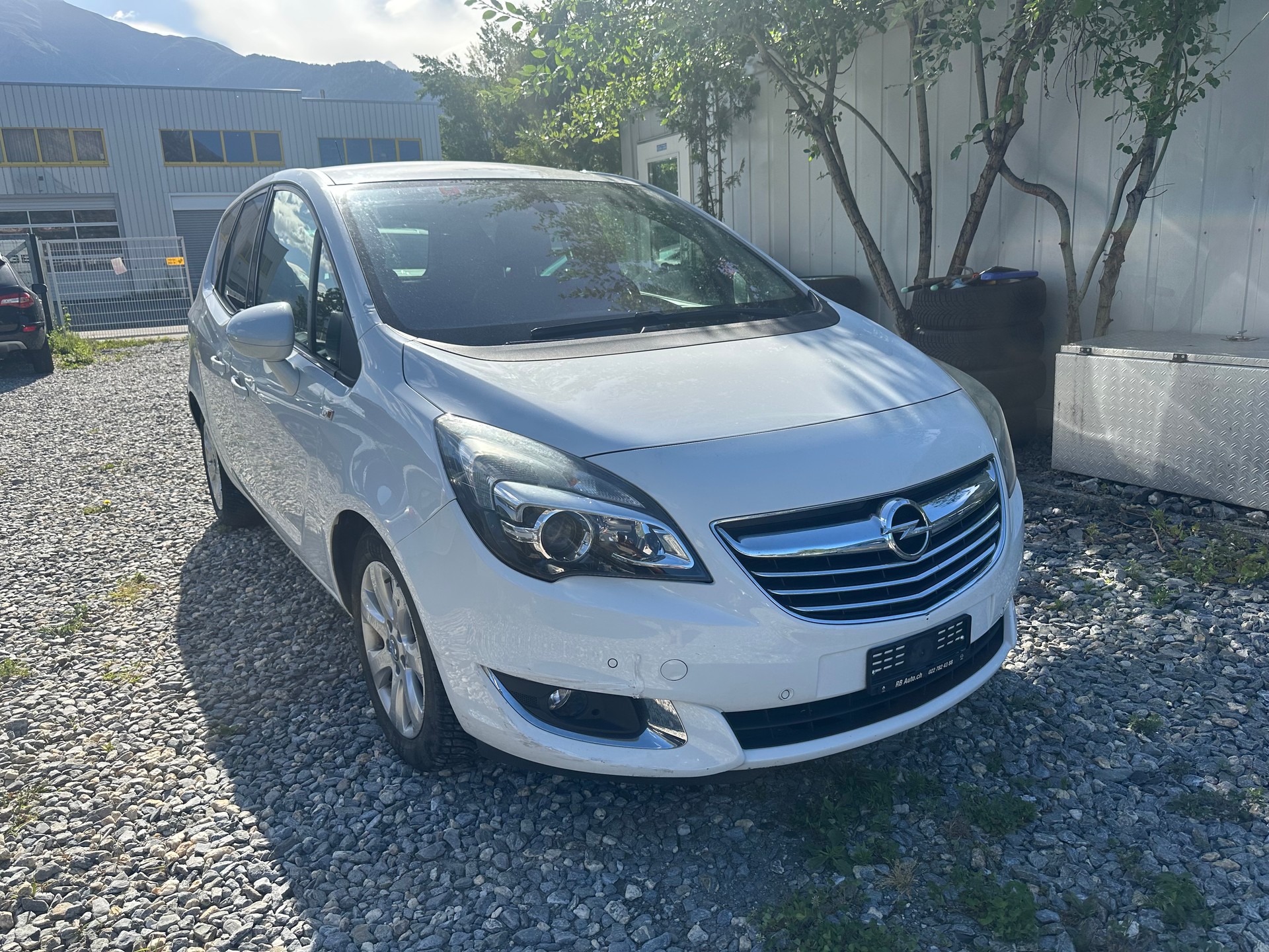 OPEL Meriva 1.6 CDTi Midnight Edition-image-0