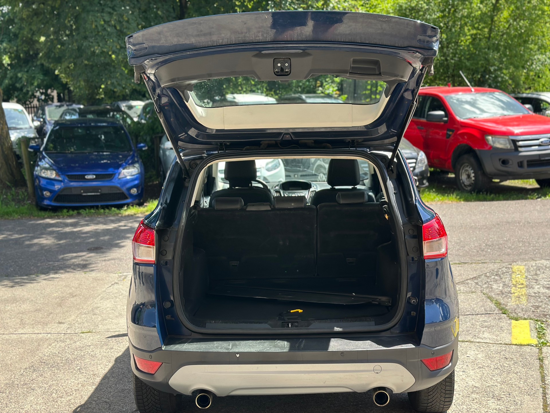 FORD Kuga 1.6 SCTi Carving 4WD Automatic-image-5