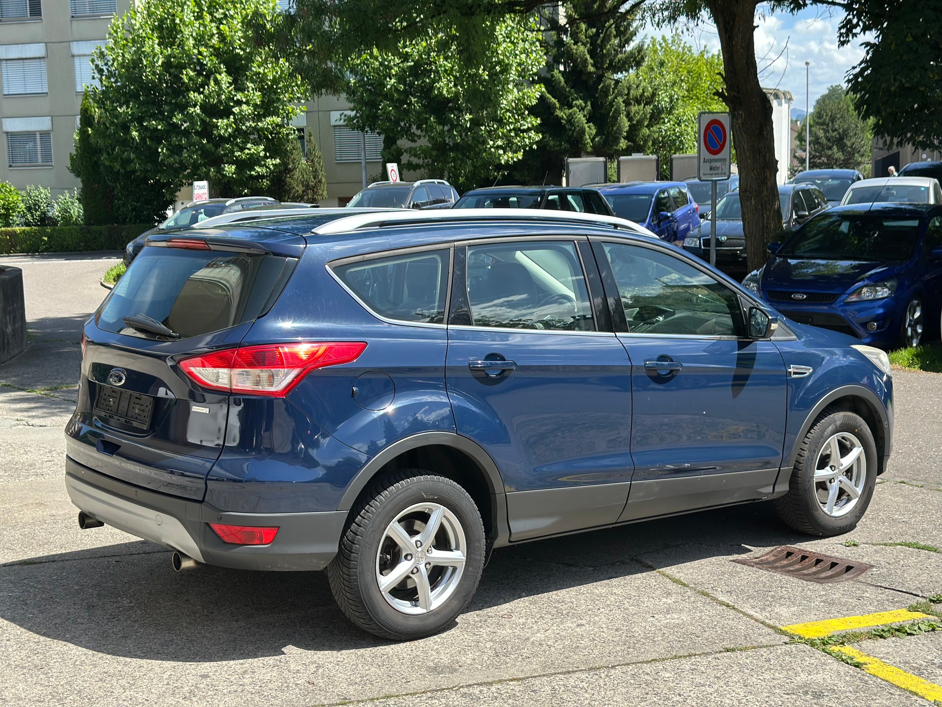 FORD Kuga 1.6 SCTi Carving 4WD Automatic-image-2