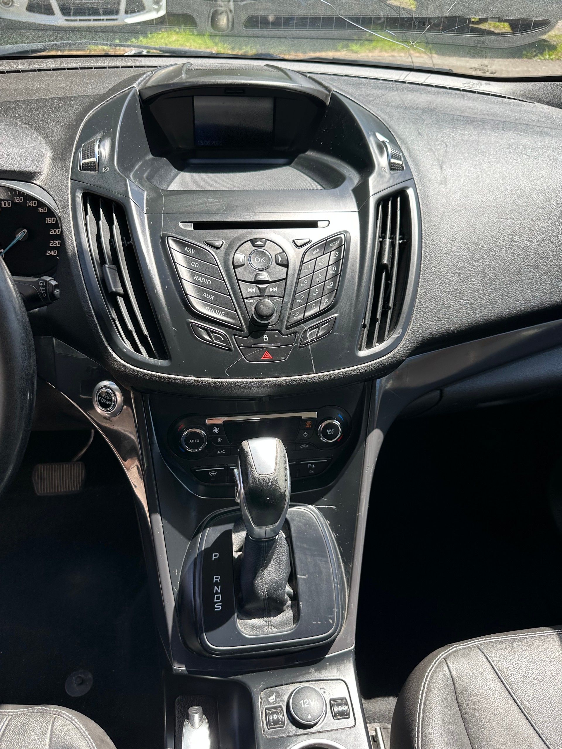 FORD Kuga 1.6 SCTi Carving 4WD Automatic-image-10