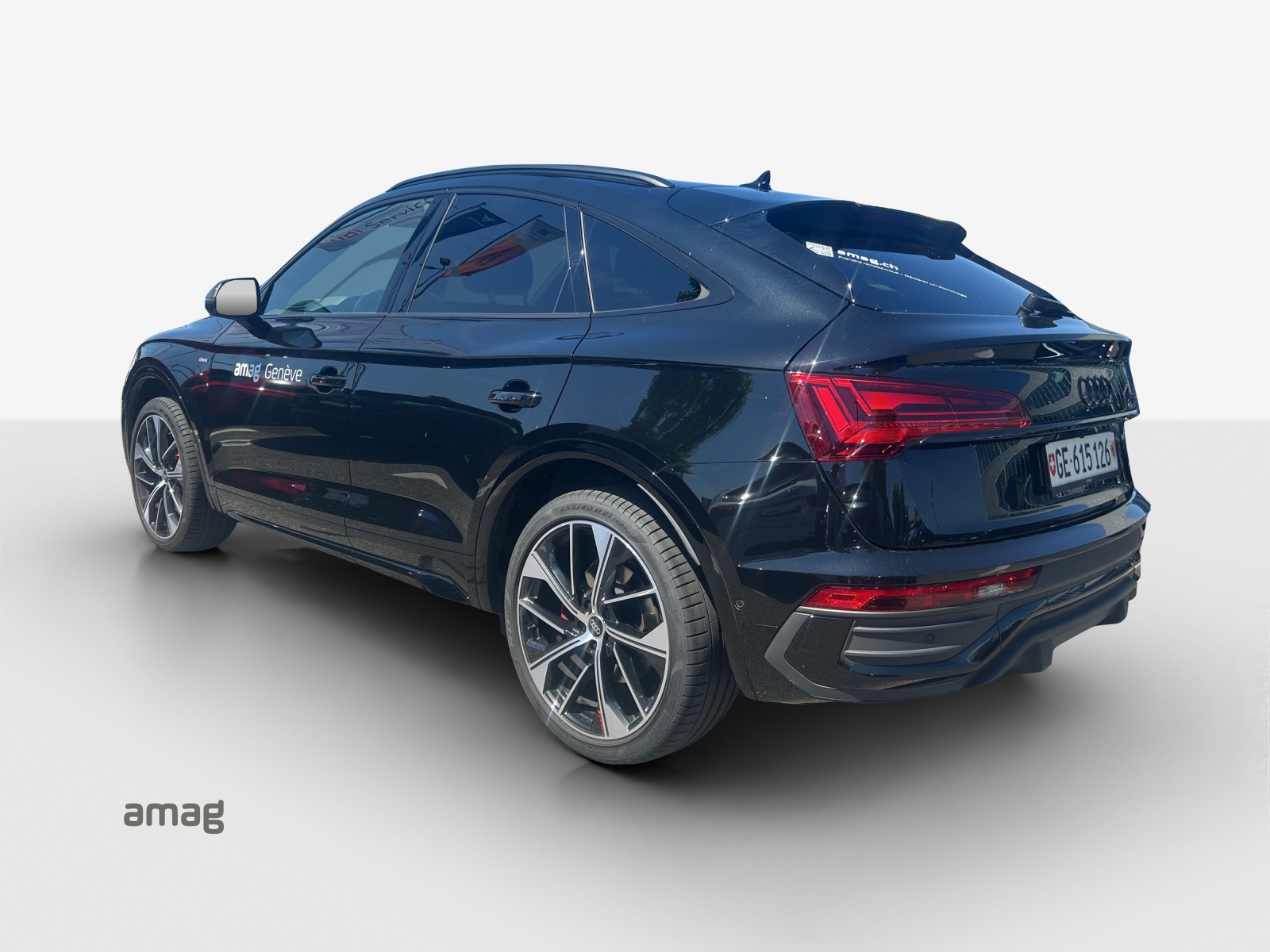 AUDI Q5 Sportback 40 TDI Blackedition quattro S-tronic-showroom-element-2