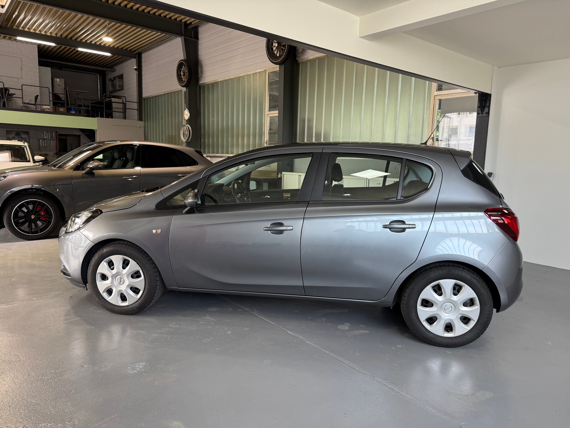 OPEL Corsa 1.4 TP Active Automatic-image-3