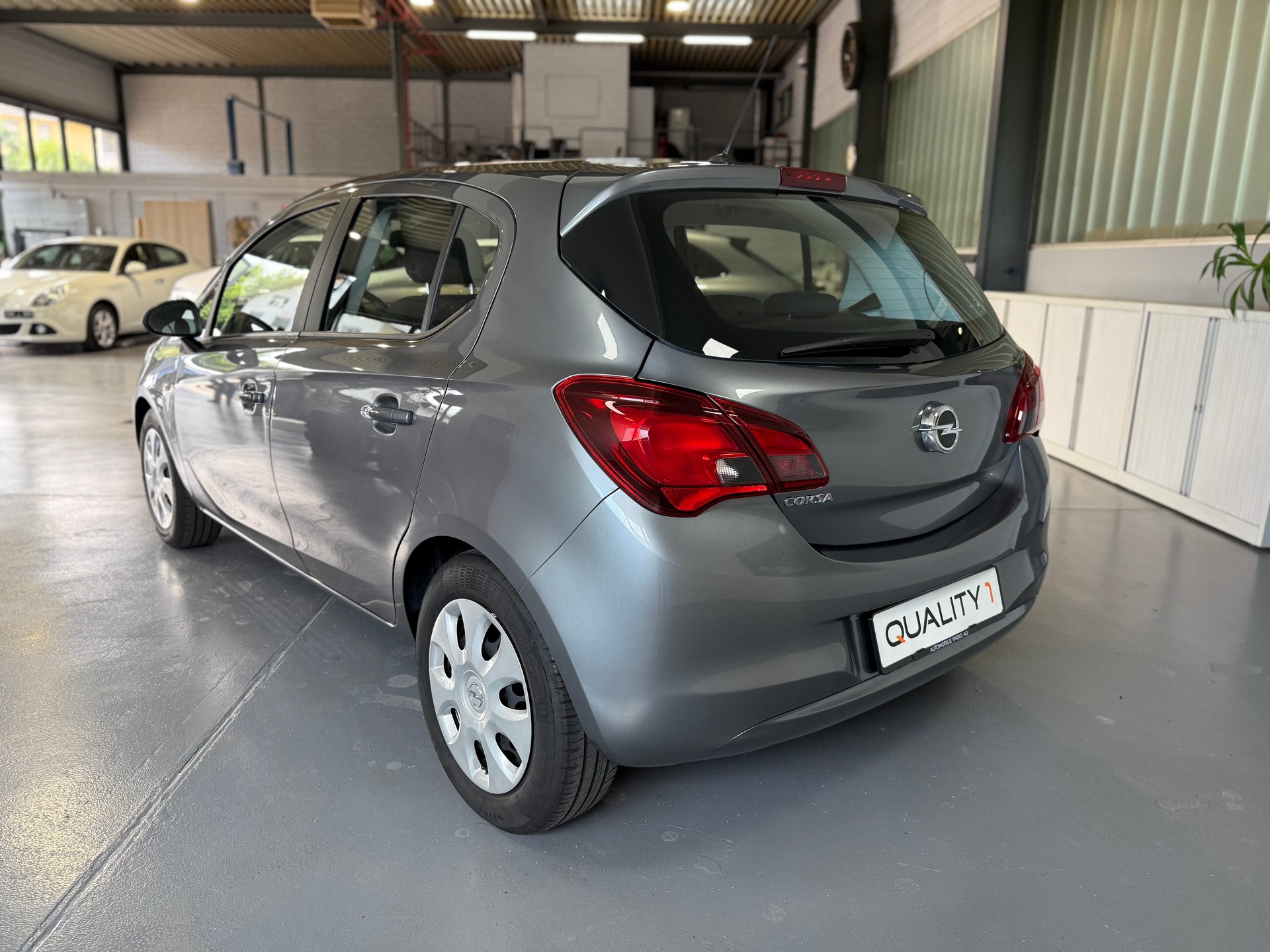 OPEL Corsa 1.4 TP Active Automatic-image-4