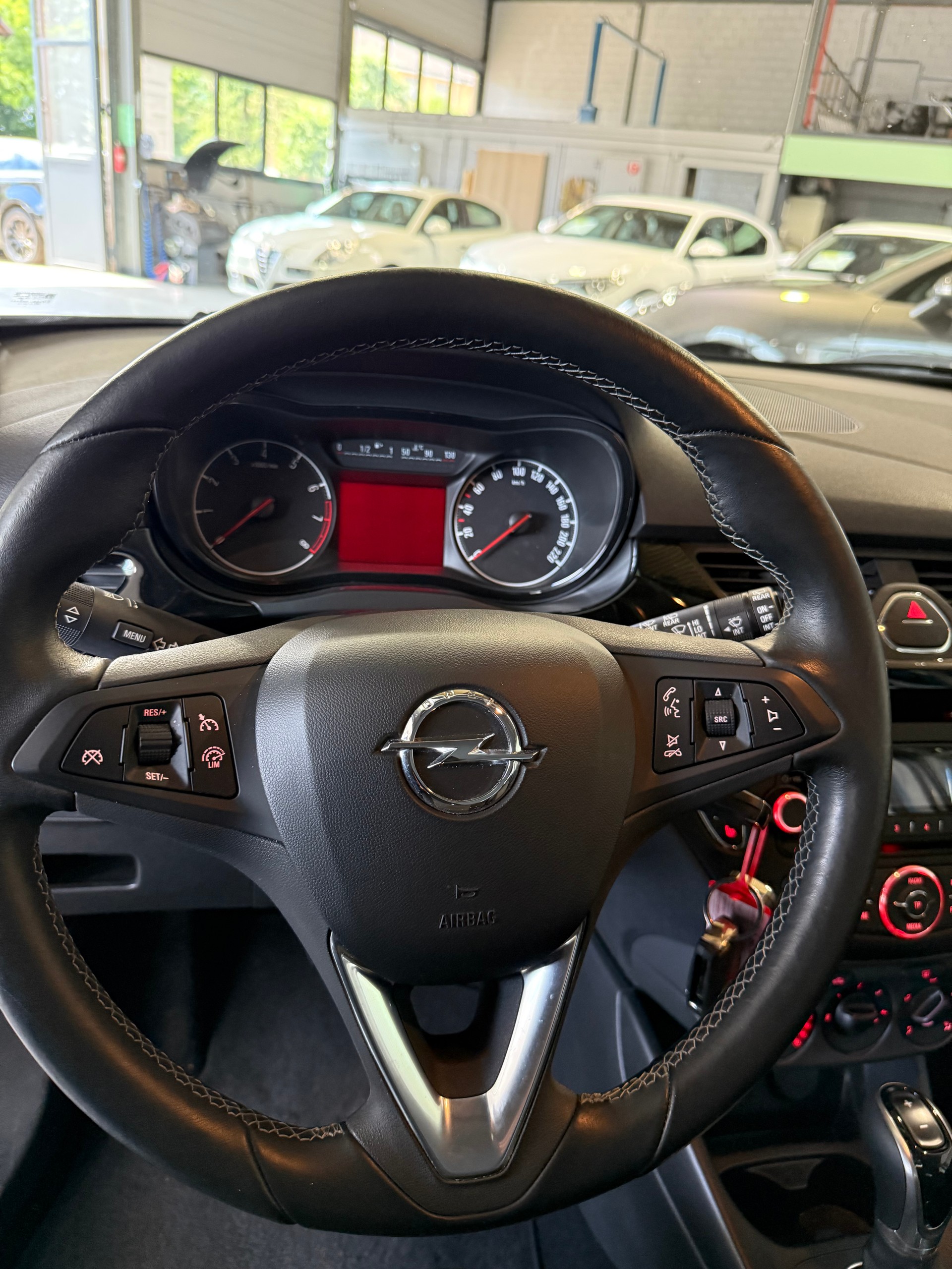 OPEL Corsa 1.4 TP Active Automatic-image-9