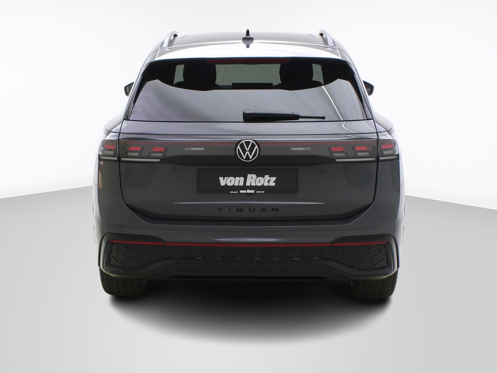 VW Tiguan 2.0 TSI DSG R-Line Black Style 4Motion (2025)-image-3