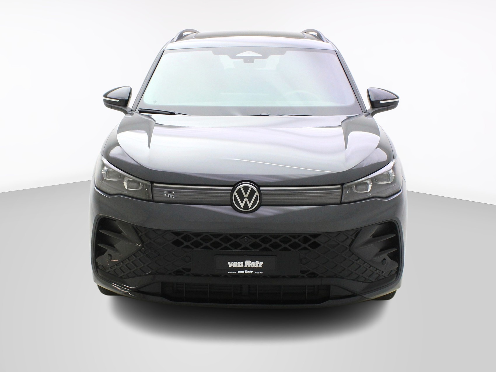 VW Tiguan 2.0 TSI DSG R-Line Black Style 4Motion (2025)-image-5