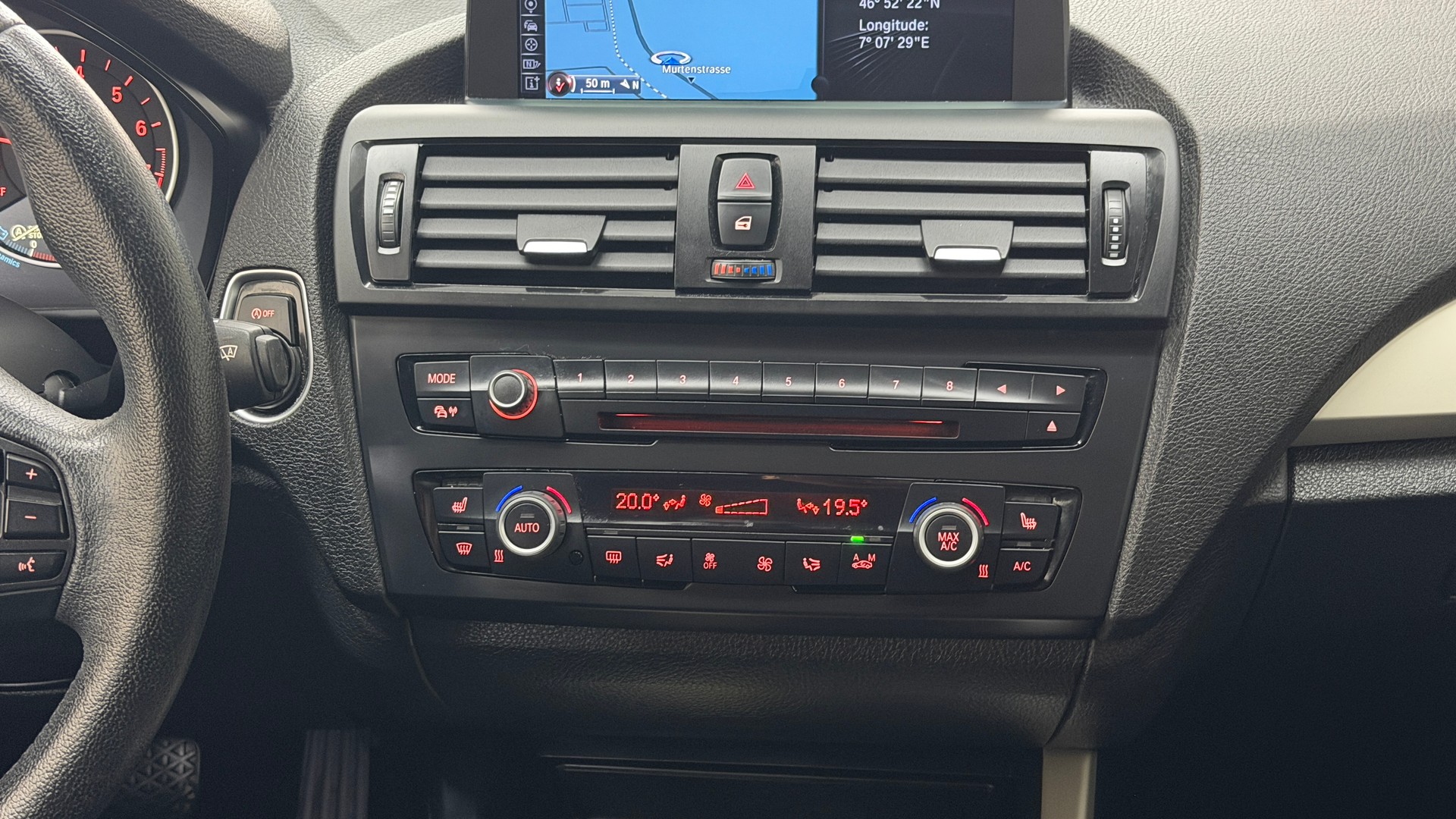 BMW 116i Steptronic-image-13