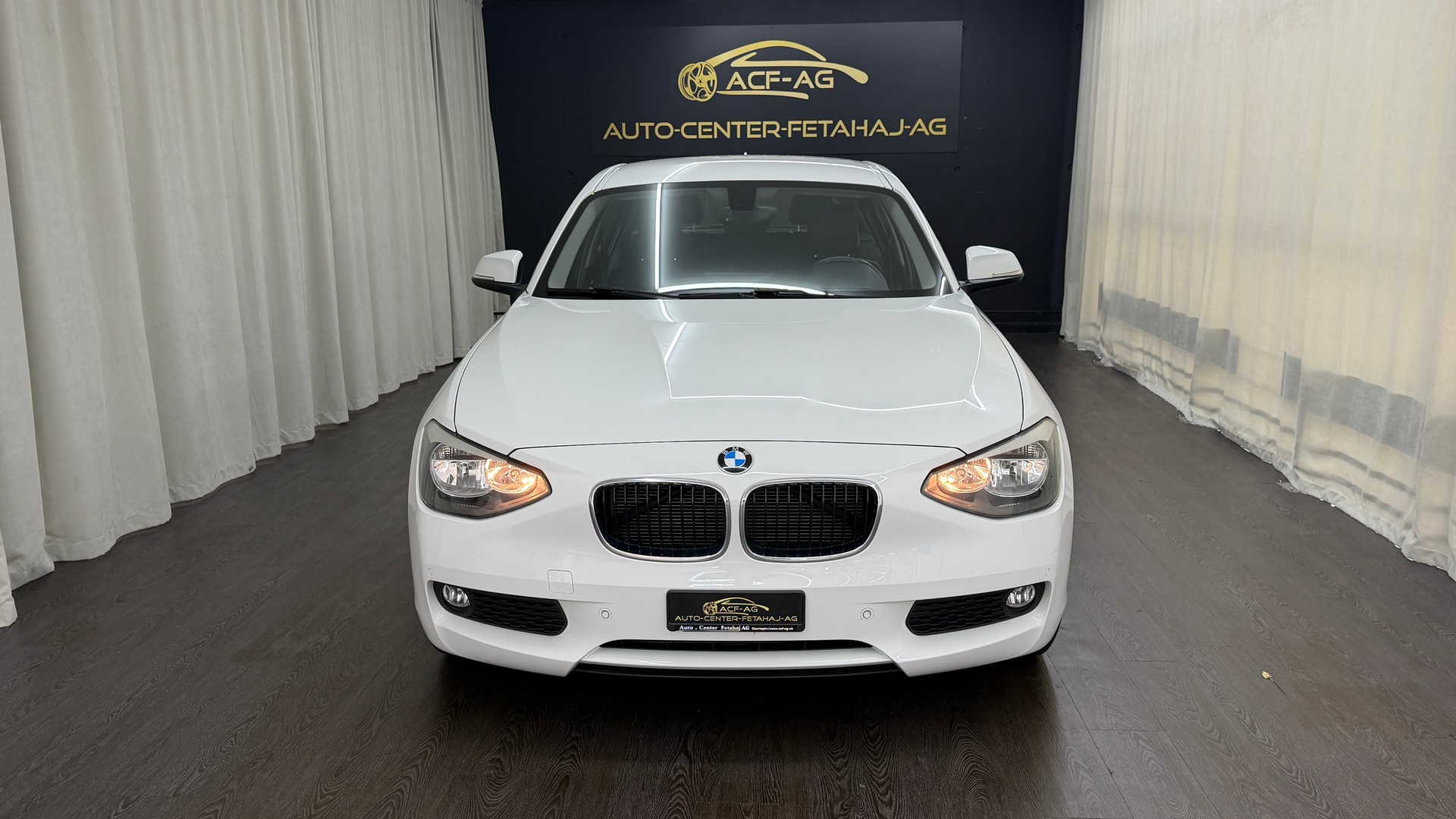 BMW 116i Steptronic-image-1