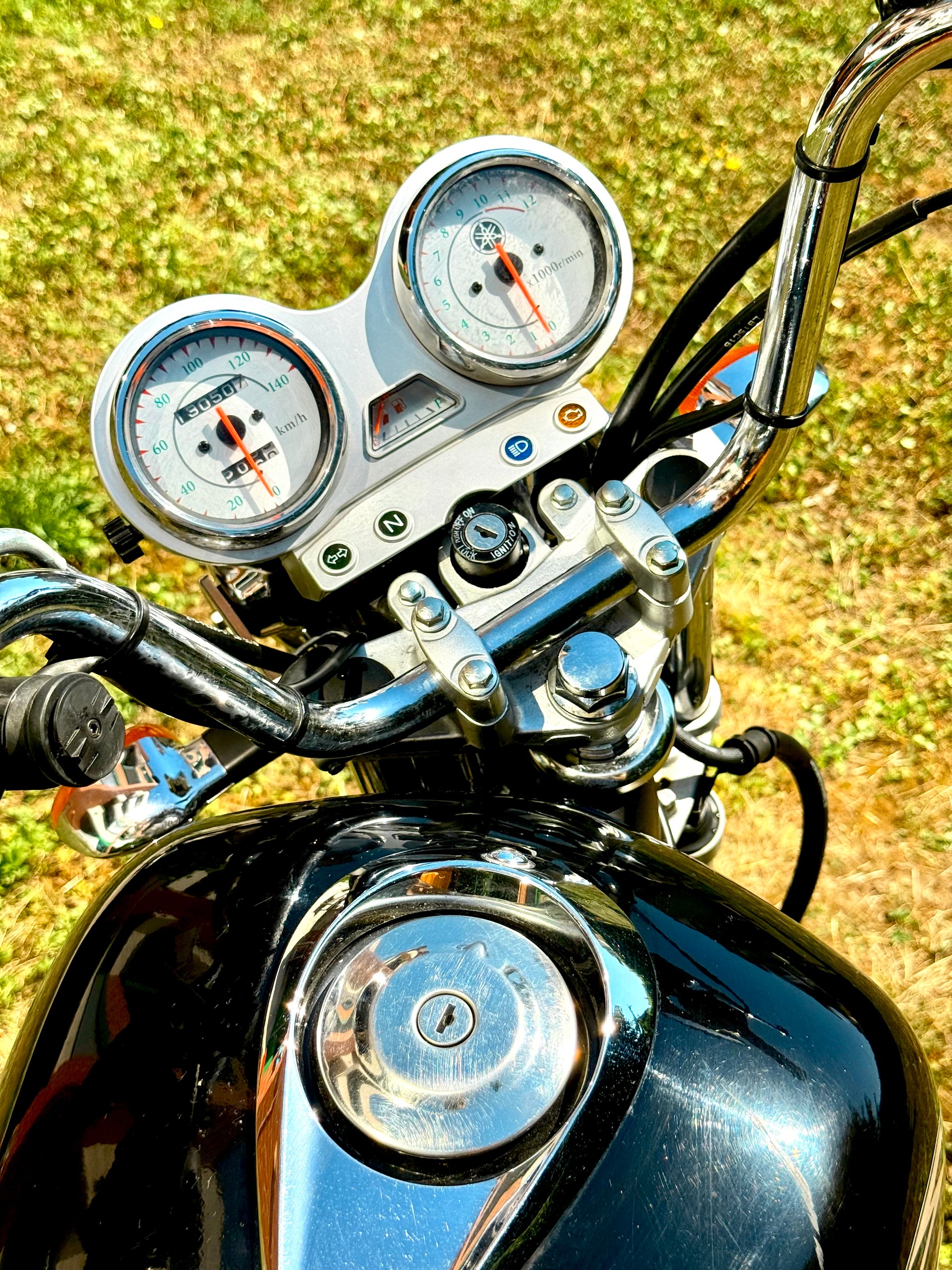YAMAHA YBR 125 Custom-image-2
