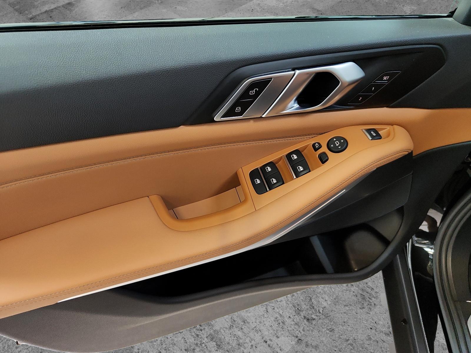 BMW X5 40i xDrive SAG 7-Platz-image-14