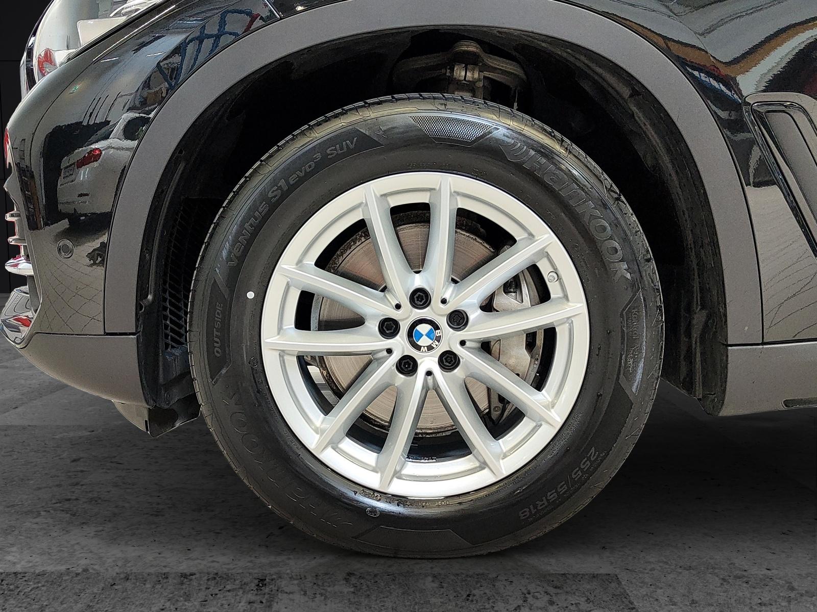 BMW X5 40i xDrive SAG 7-Platz-image-8