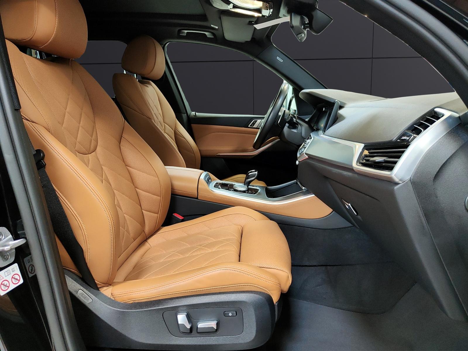 BMW X5 40i xDrive SAG 7-Platz-image-19