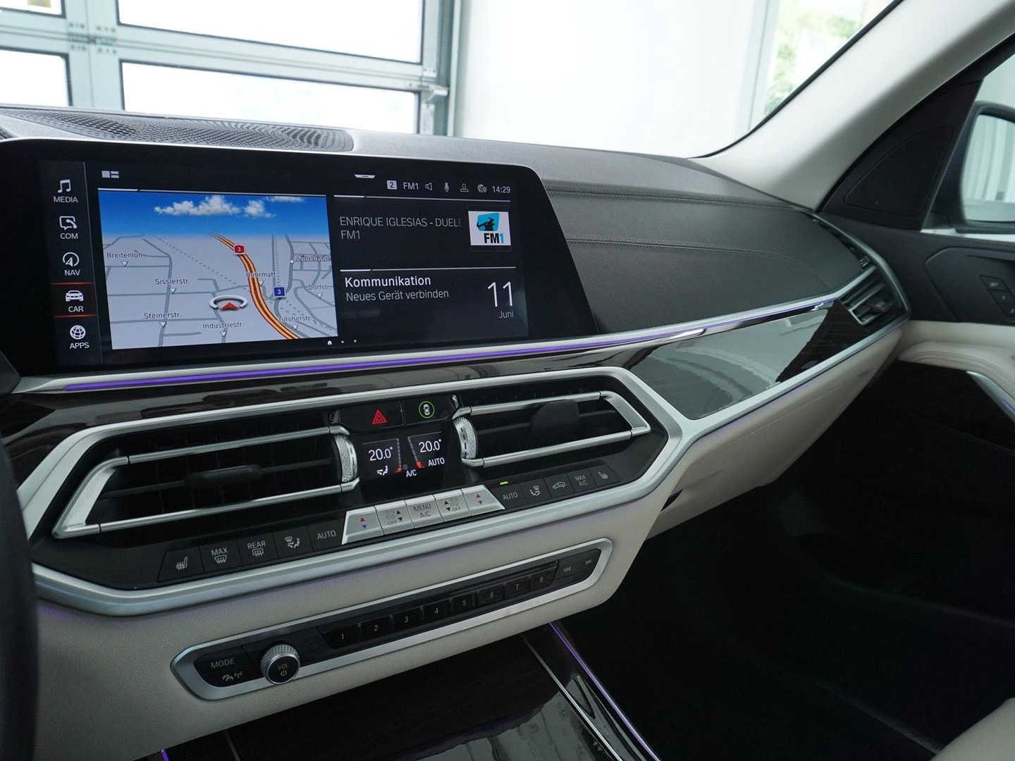 BMW X7 xDrive 40i Steptronic-image-8