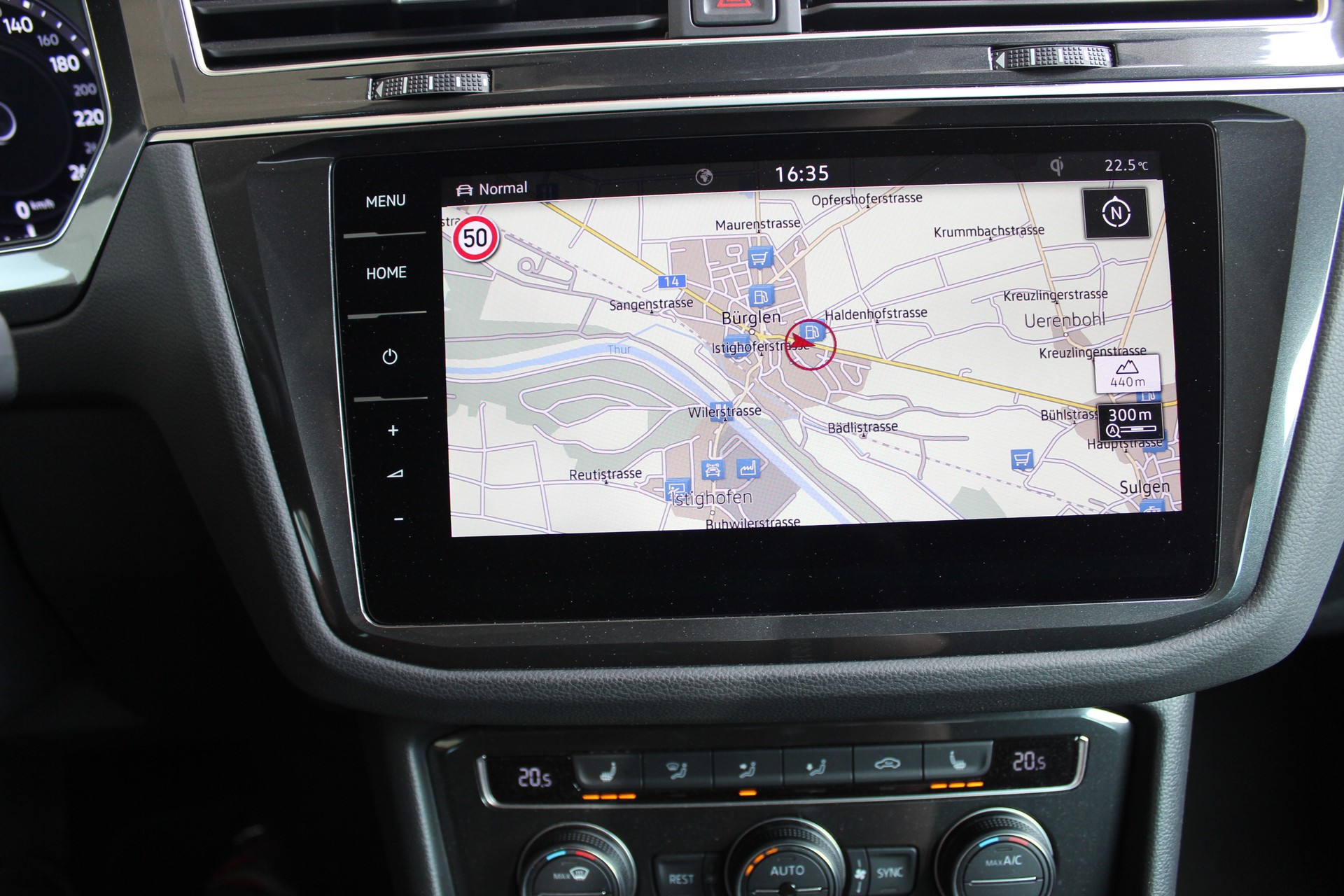 VW Tiguan 2.0 TDI SCR Highline 4Motion DSG-image-10