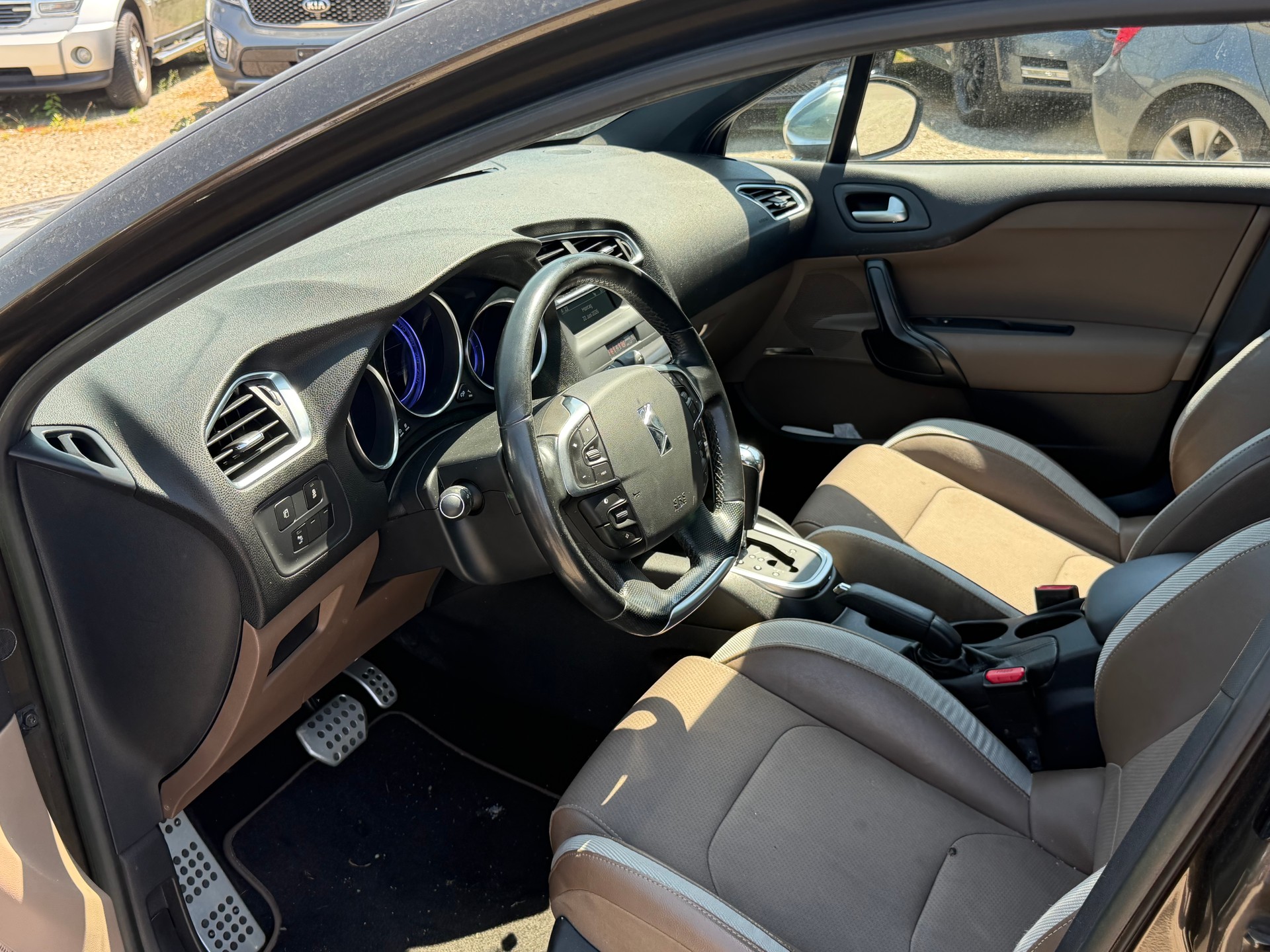 DS AUTOMOBILES DS4 1.6 Turbo-image-5