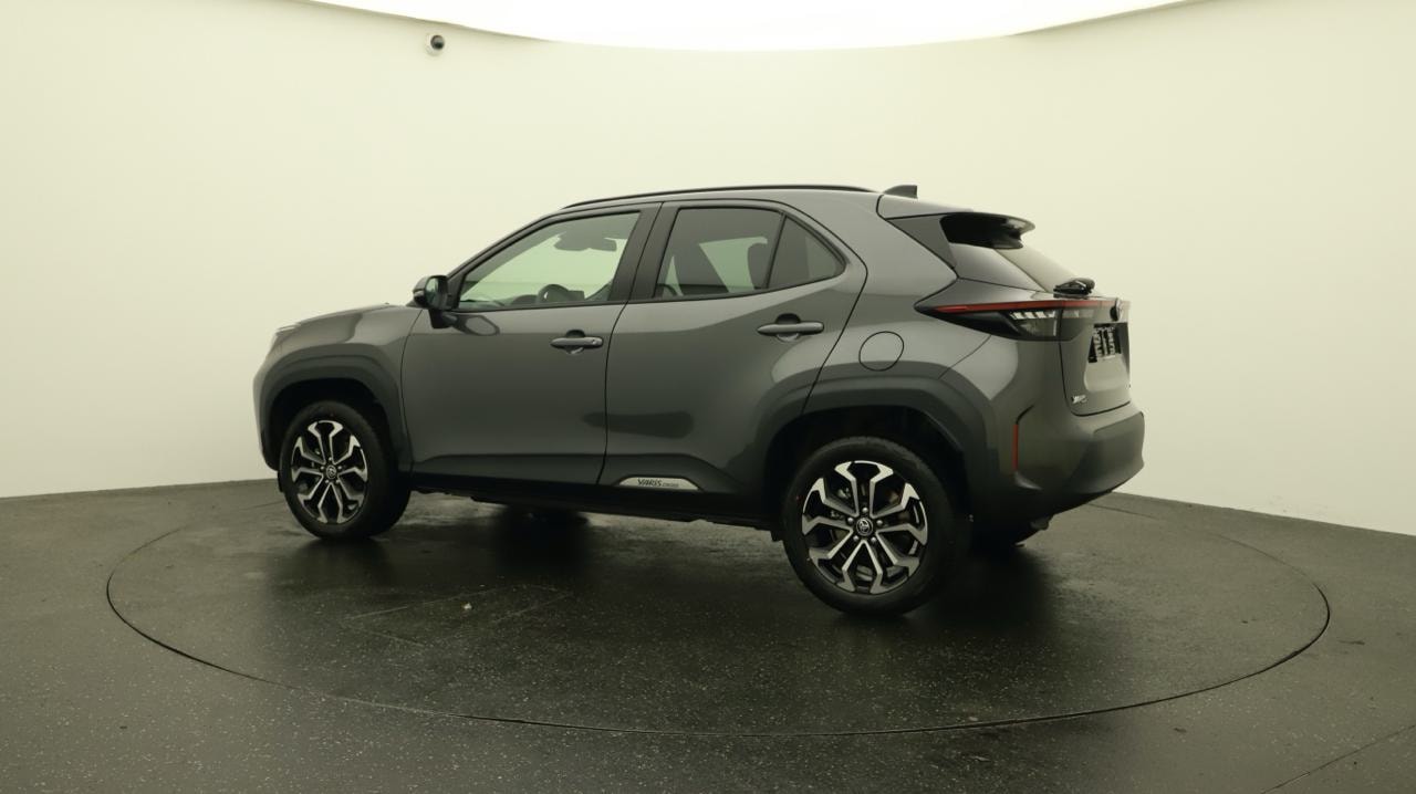 TOYOTA Yaris Cross 1.5 Style e-CVT-image-2