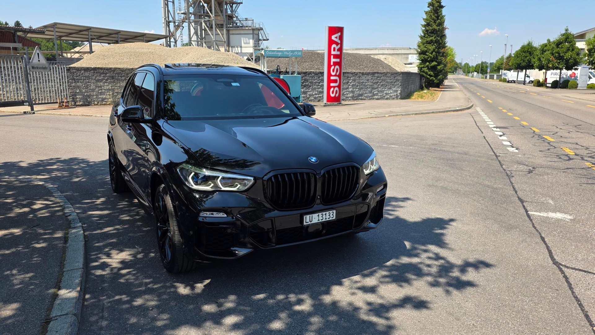BMW M50i xDrive-image-3