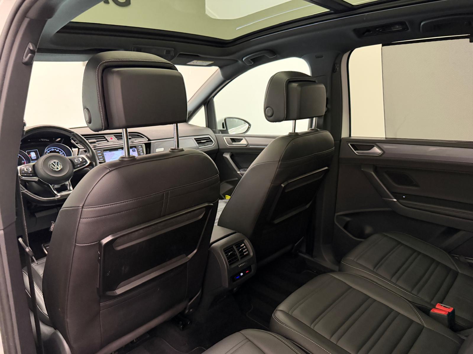 VW Touran 2.0 TDI SCR Highline R-Line DSG-image-12