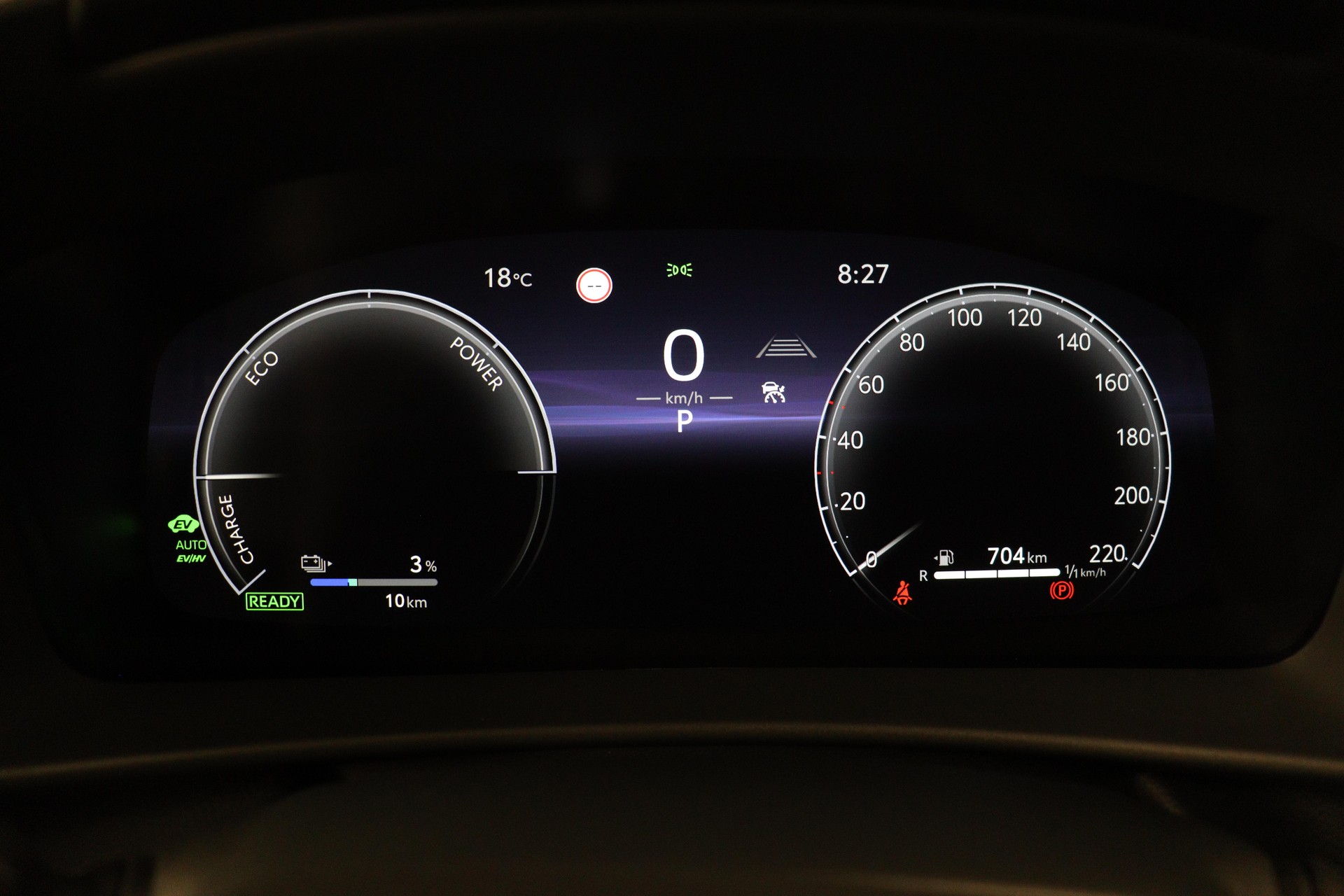 TOYOTA C-HR 2.0 PHEV Swiss Edition-image-13