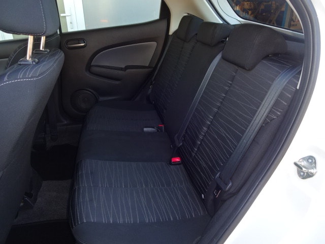 MAZDA 2 1.3i 16V Exclusive-image-11