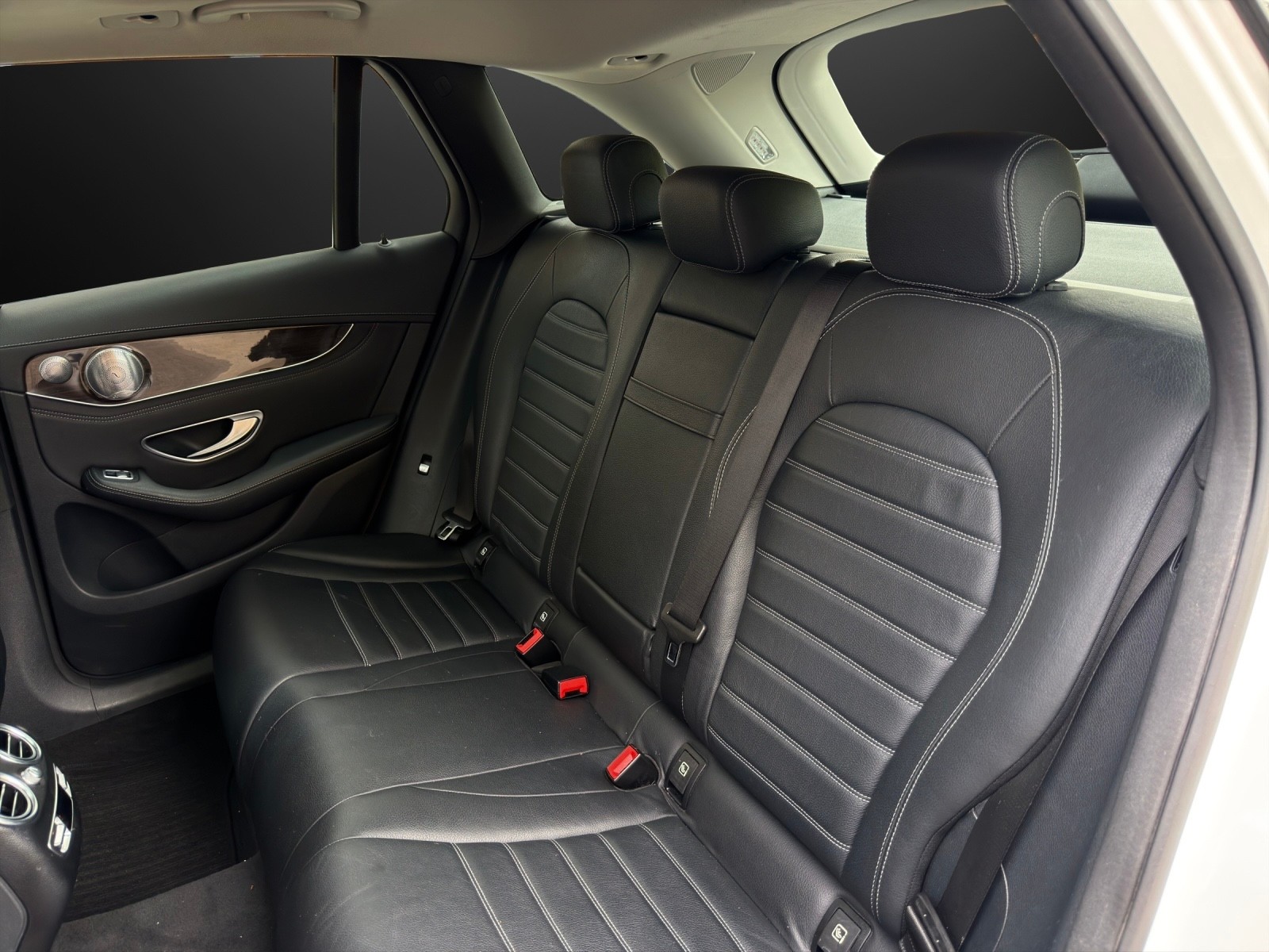 MERCEDES-BENZ GLC 250 d Exclusive 4Matic 9G-Tronic-image-16
