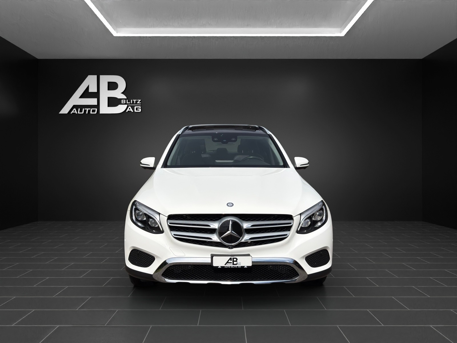 MERCEDES-BENZ GLC 250 d Exclusive 4Matic 9G-Tronic-image-19