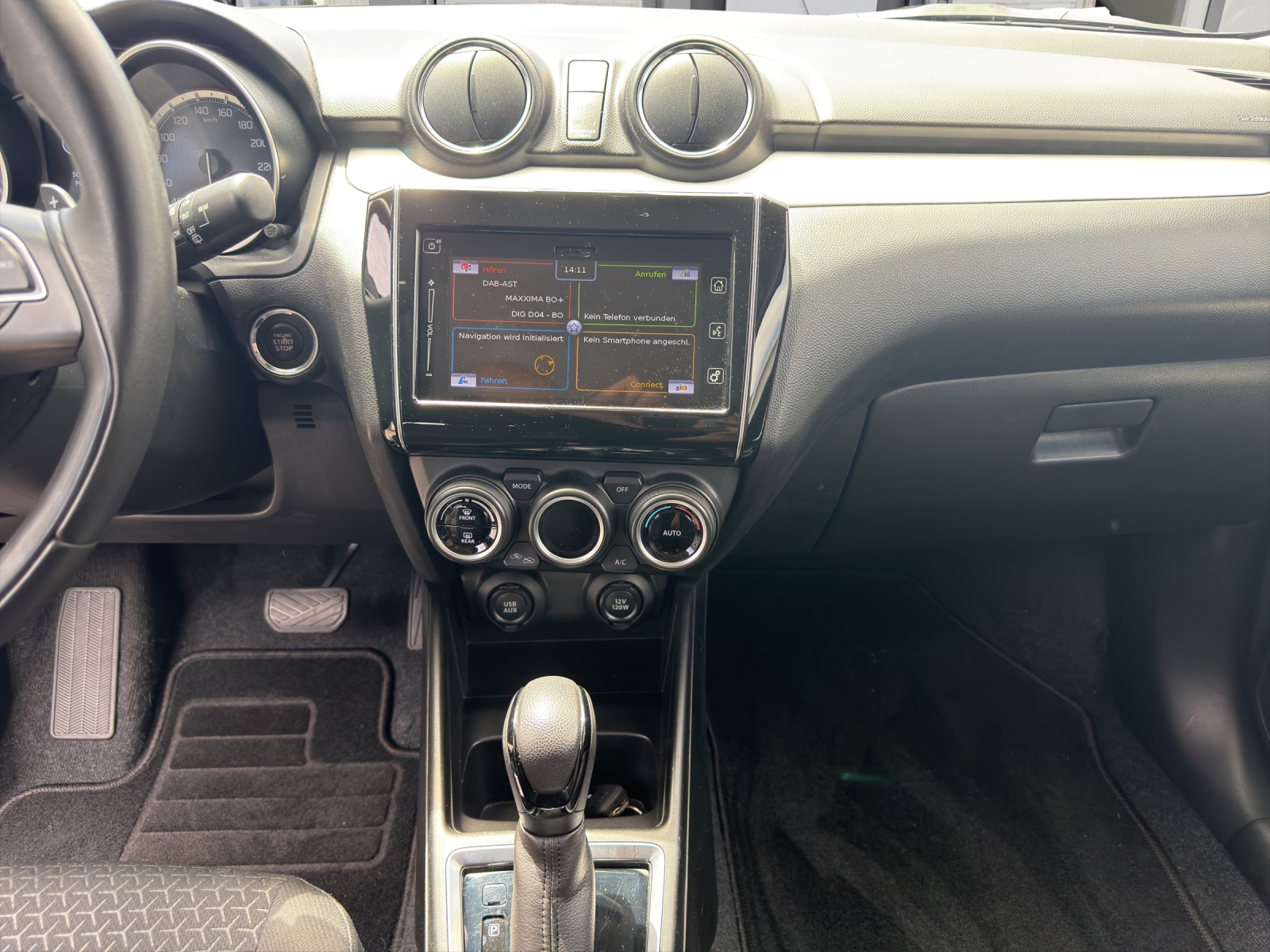 SUZUKI Swift 1.0 12V Compact Top Automatic-image-13