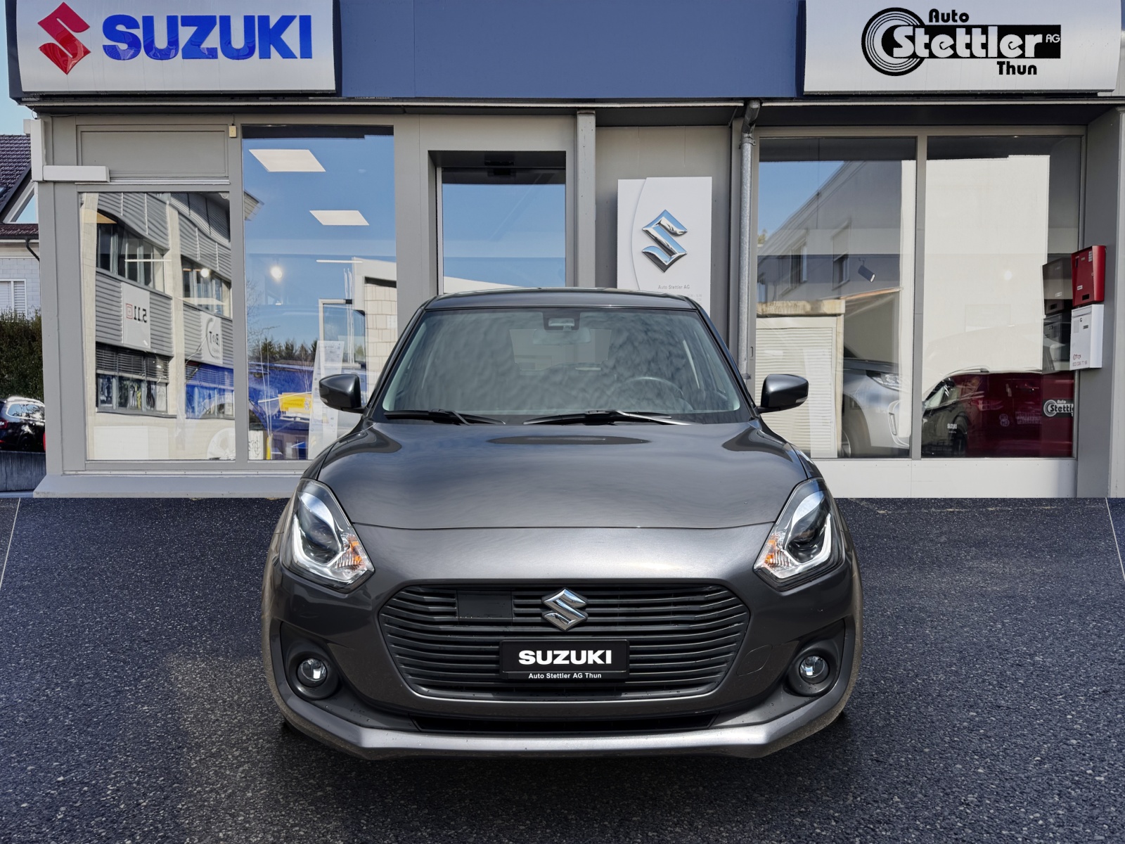 SUZUKI Swift 1.0 12V Compact Top Automatic-showroom-element-1