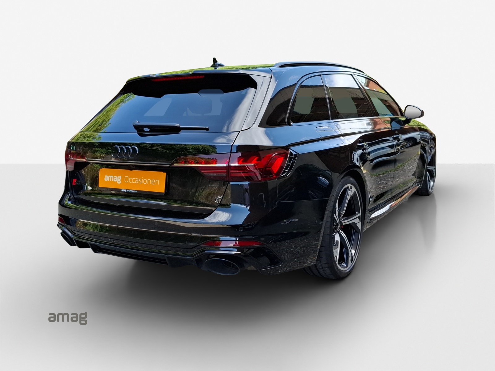 AUDI RS4 Avant quattro tiptronic-image-4