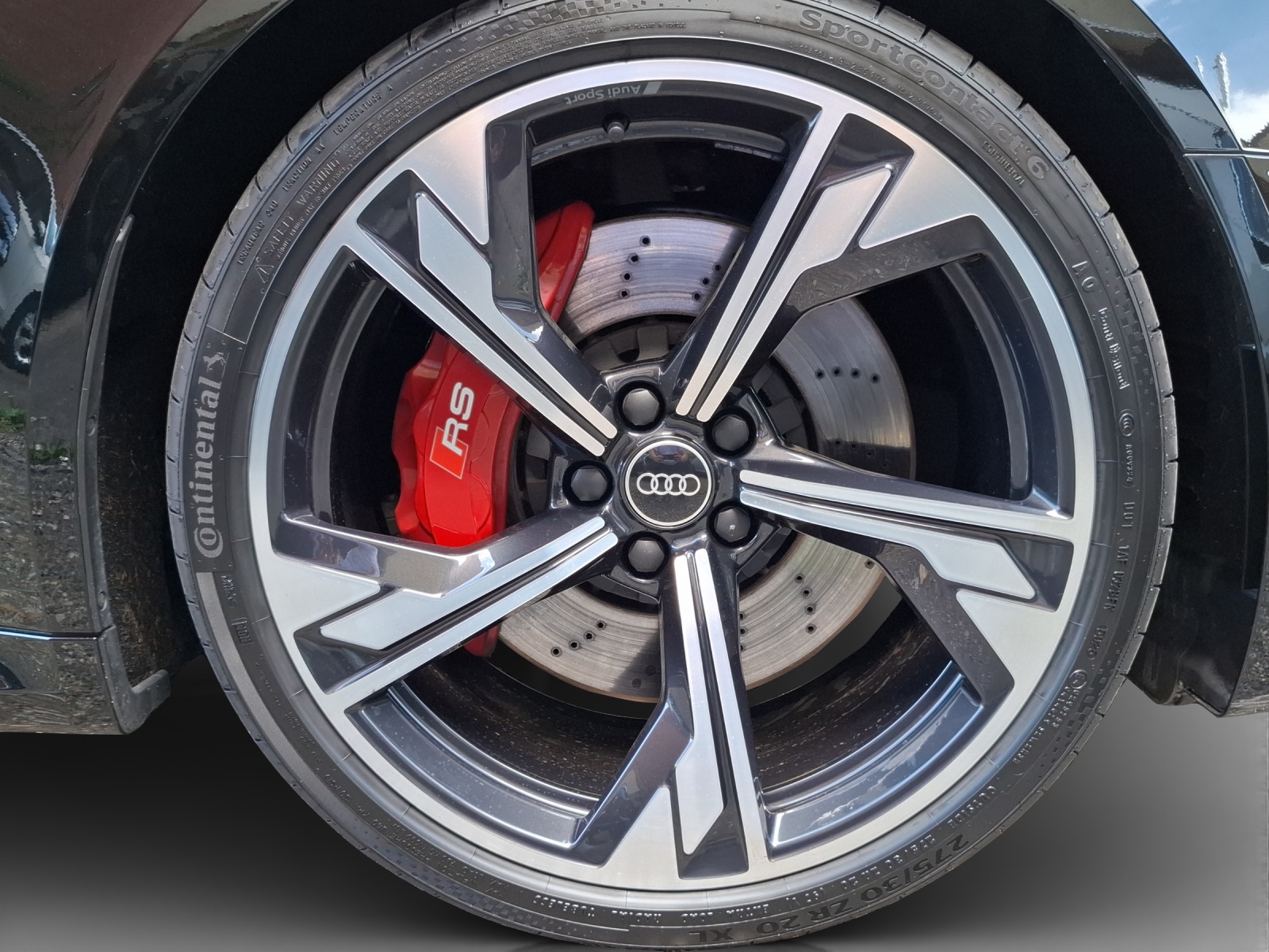 AUDI RS4 Avant quattro tiptronic-image-13