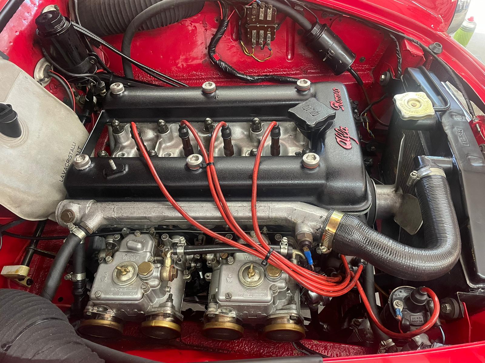 ALFA ROMEO Giulietta Spider 750D-image-9