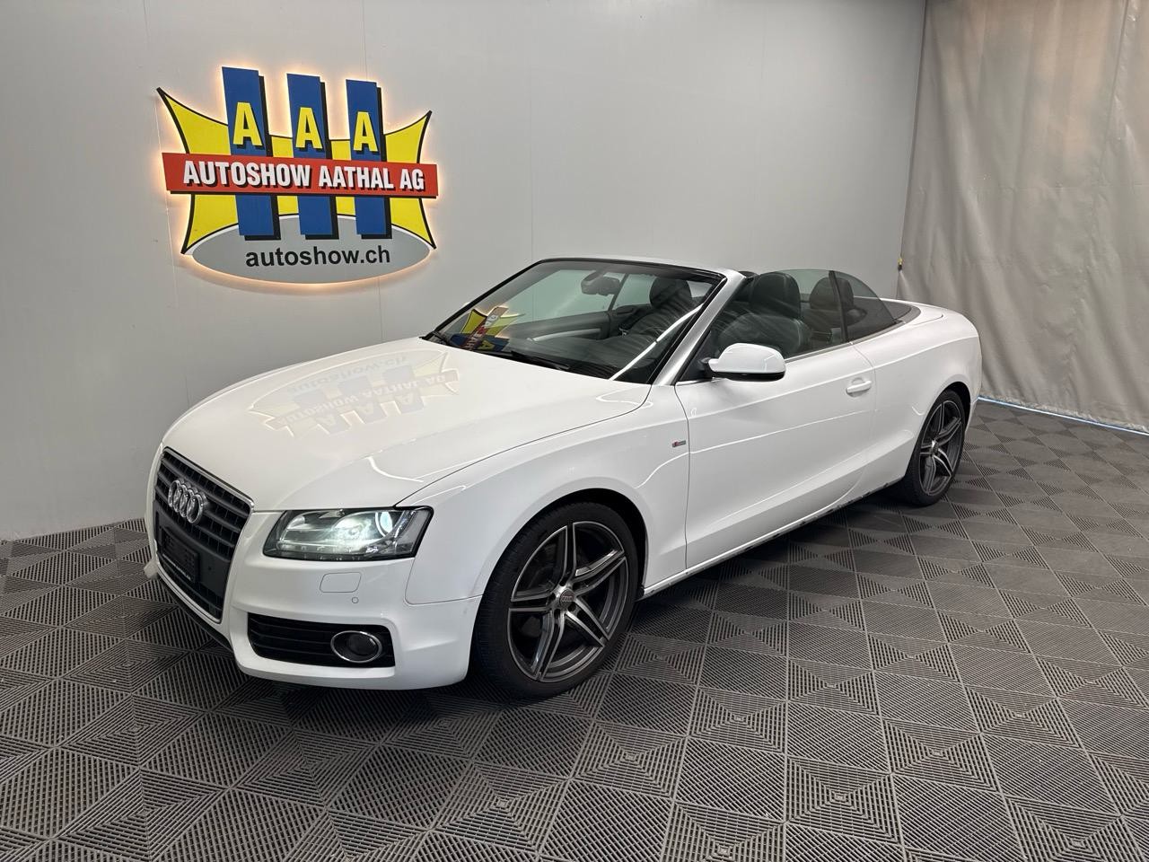 AUDI A5 Cabriolet 2.0 TFSI S line multitronic-image-0