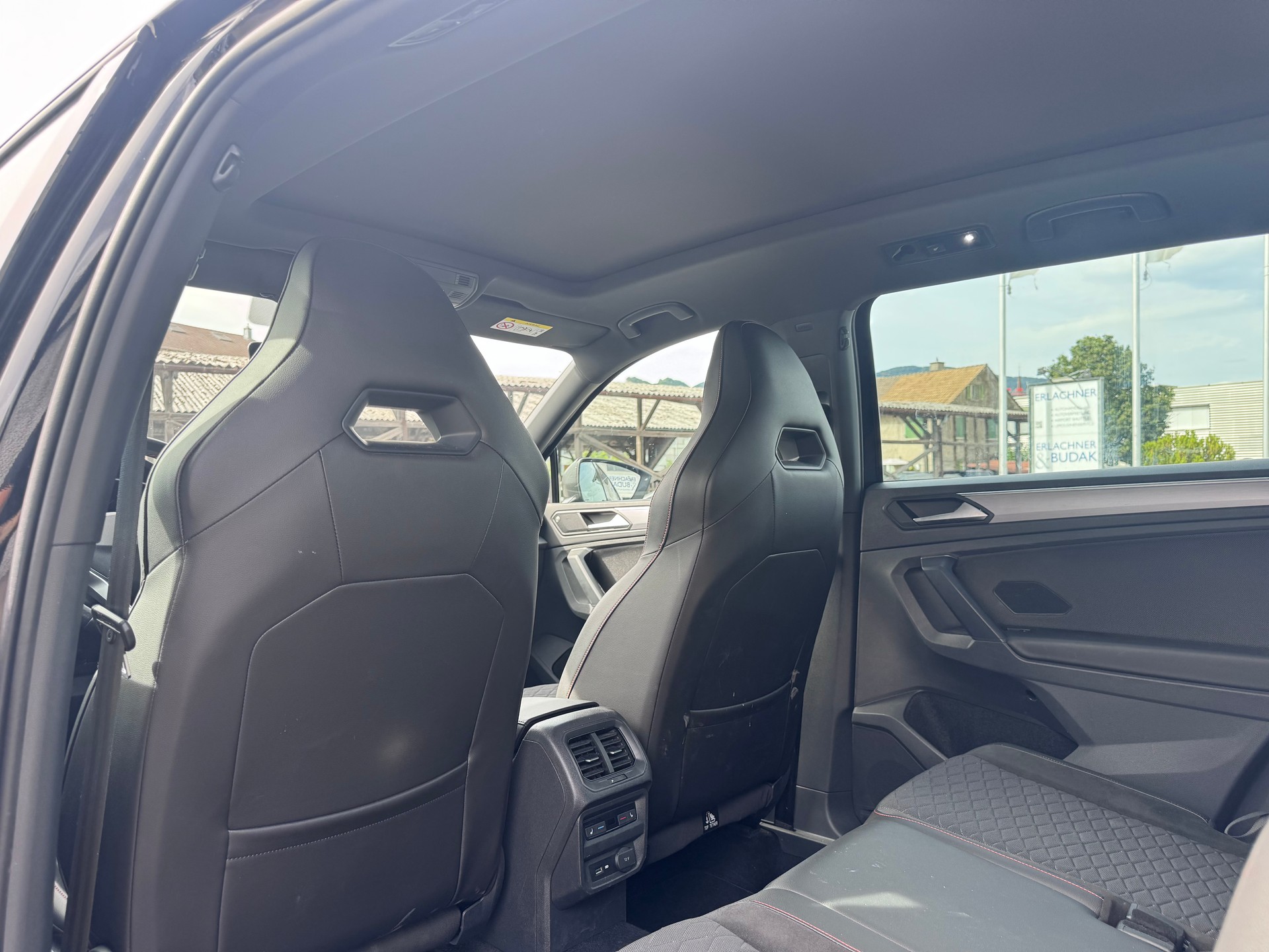 SEAT Tarraco 2.0 TSI 4Drive DSG Swiss FR-image-8