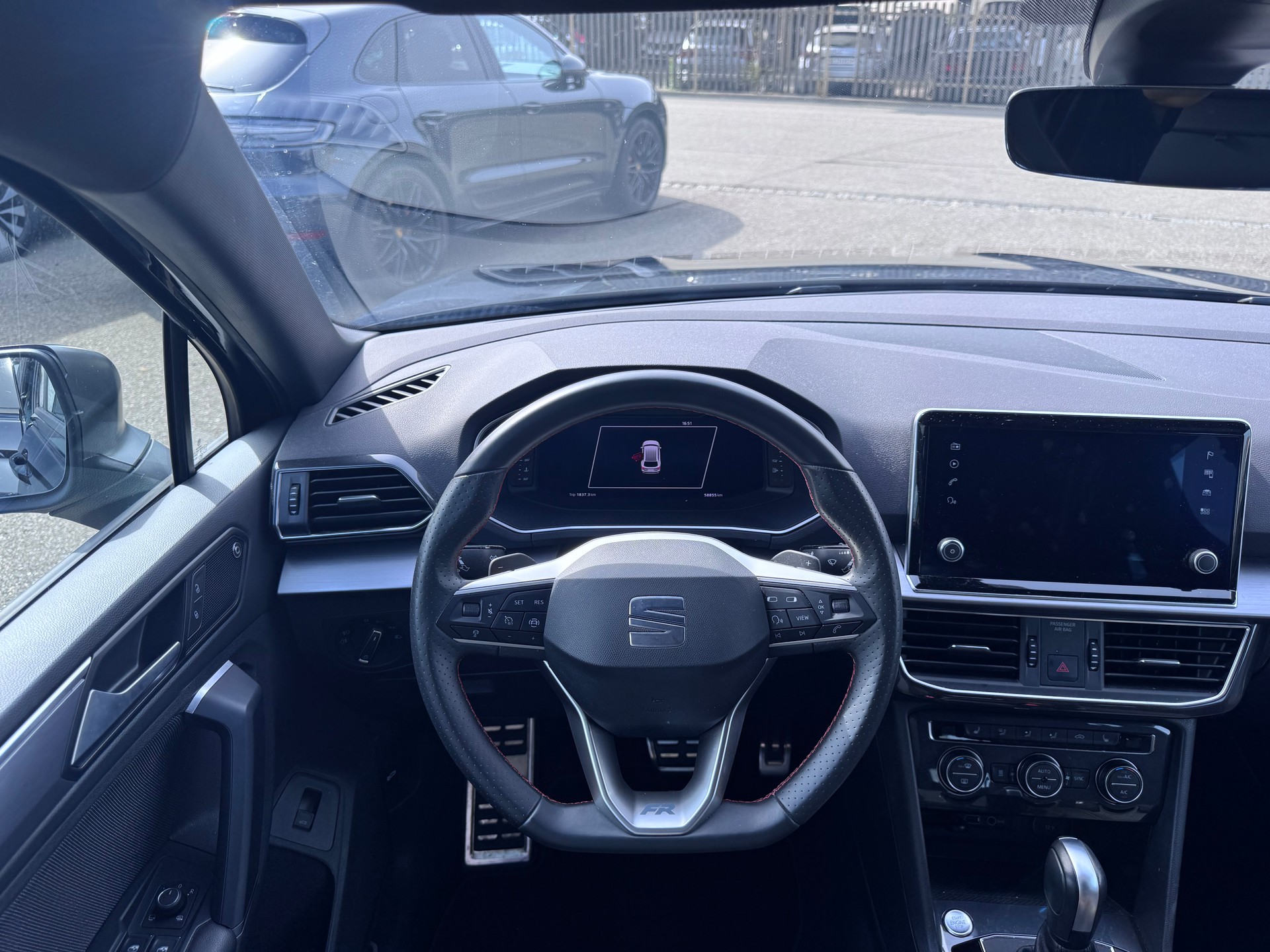 SEAT Tarraco 2.0 TSI 4Drive DSG Swiss FR-image-6