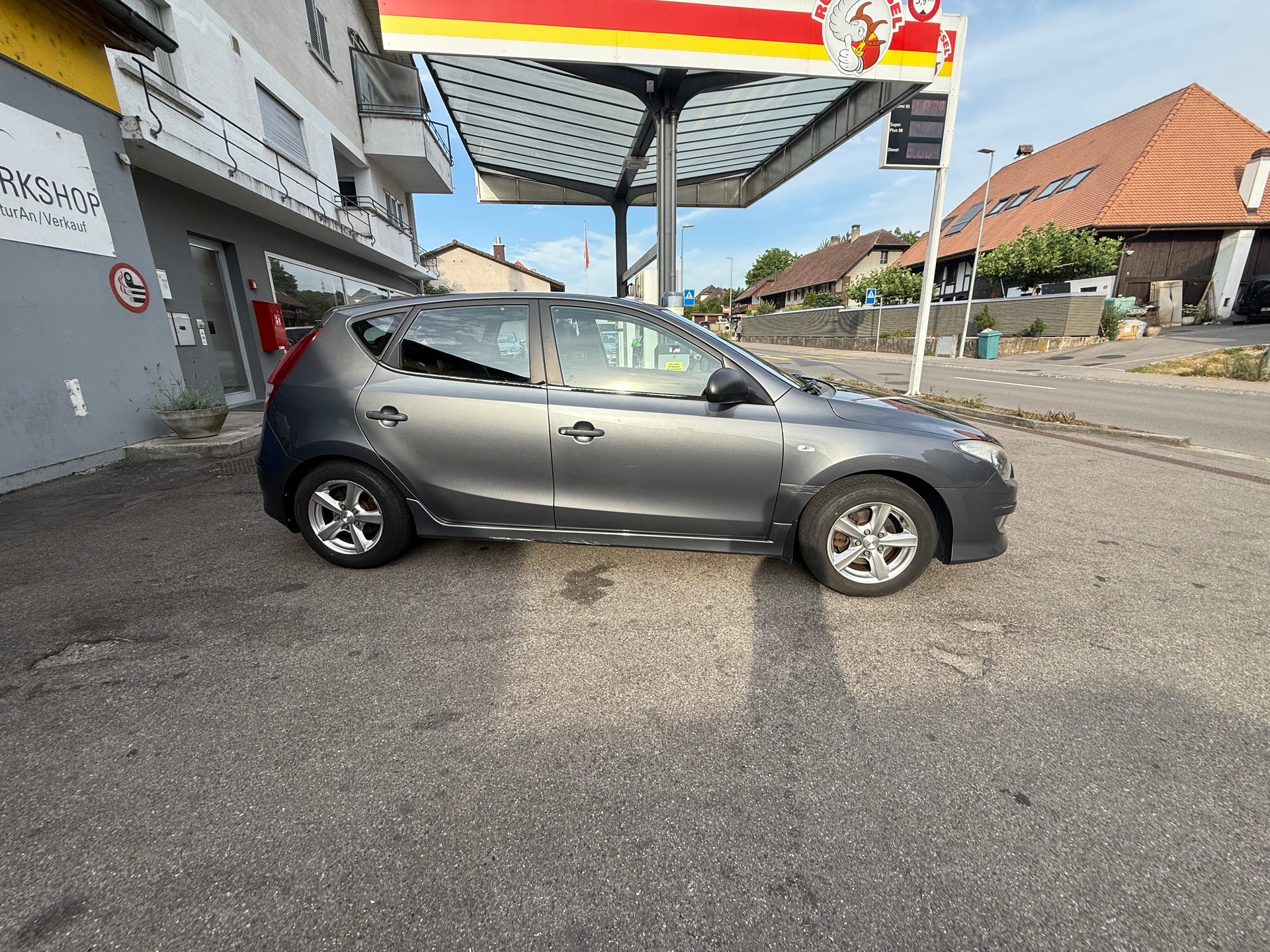 HYUNDAI i30 1.6 Style-image-1