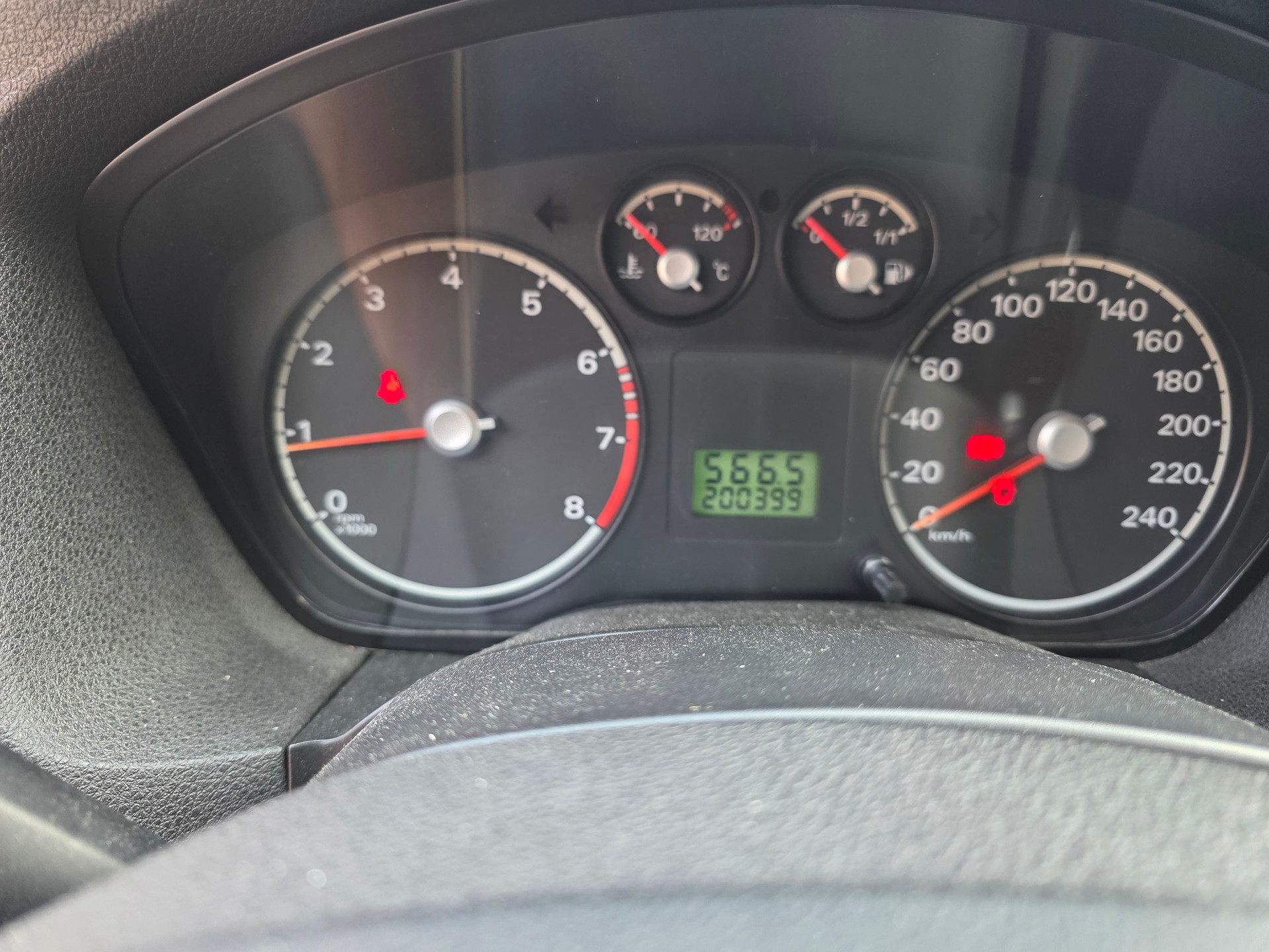 FORD Focus 1.6i Trend-image-10
