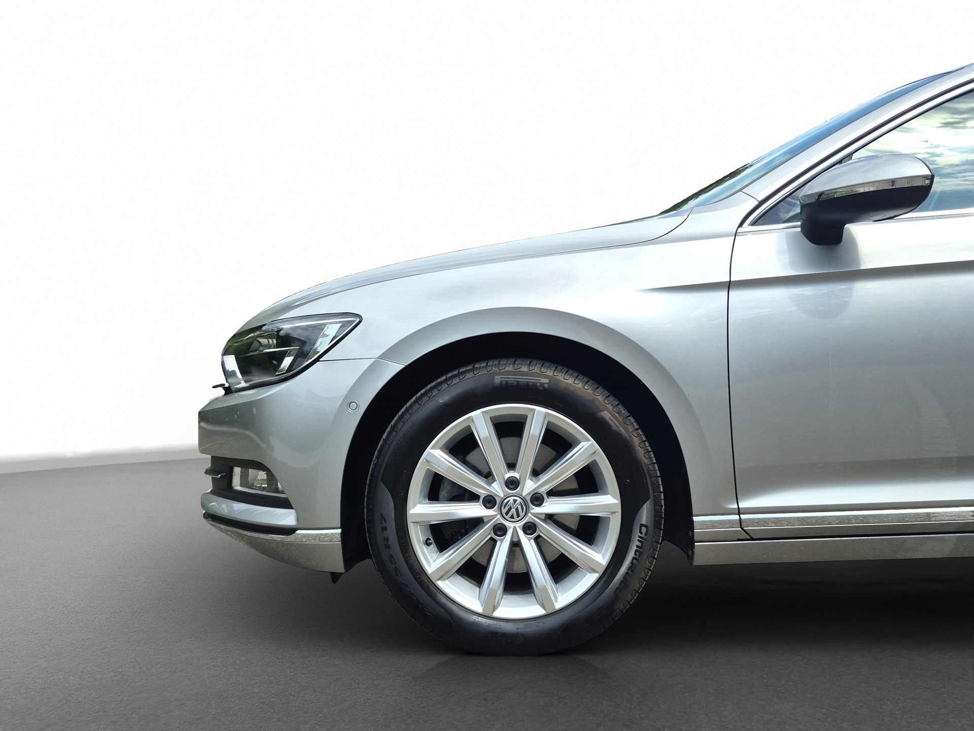 VW Passat Variant 1.8 TSI BMT Comfortline DSG *App-Connect*-image-3