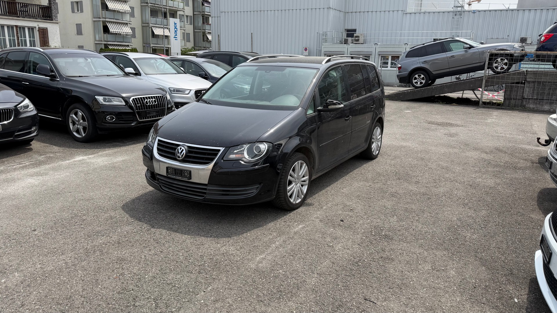VW Touran 1.9 TDI Trendline-image-0