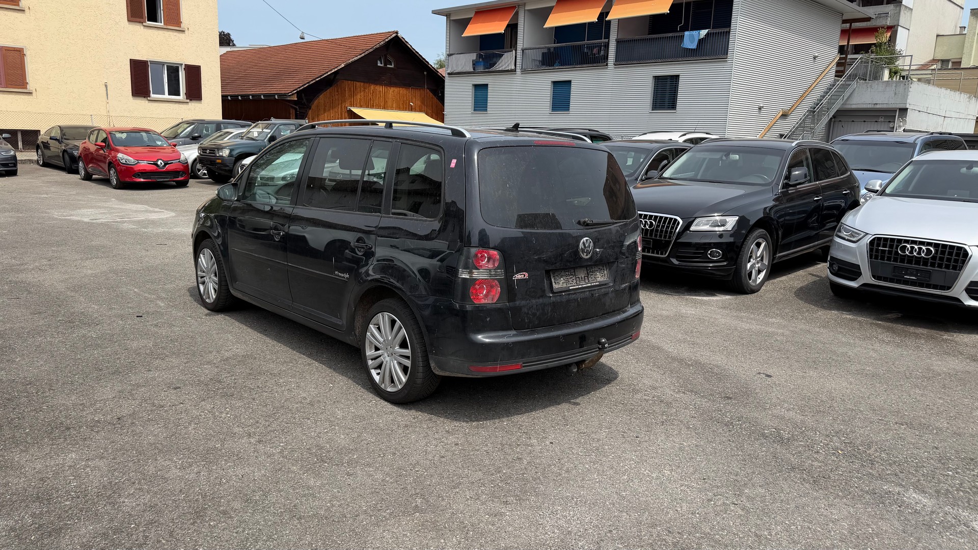 VW Touran 1.9 TDI Trendline-image-3