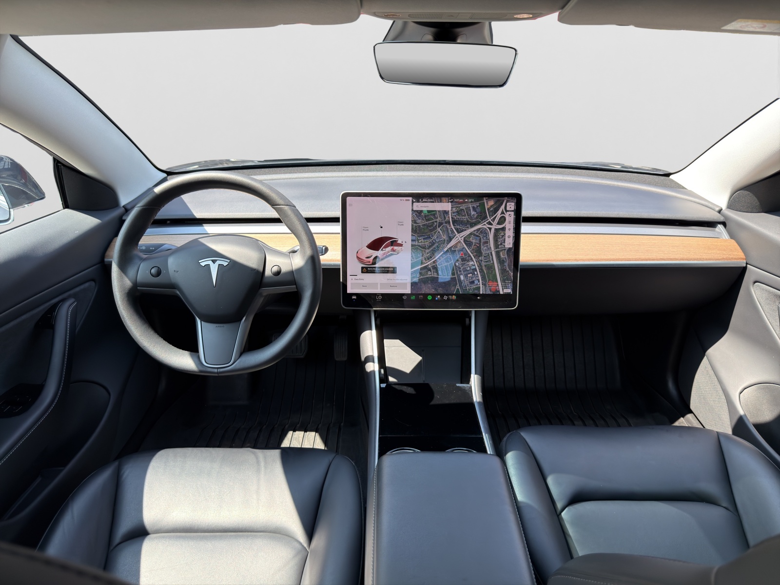 TESLA Model 3 Long Range Dual Motor AWD-image-11