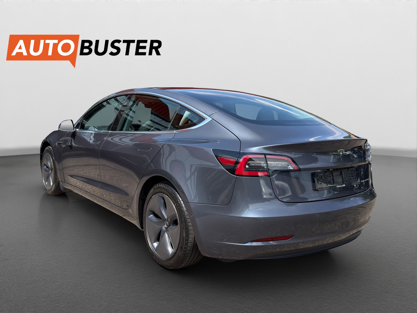TESLA Model 3 Long Range Dual Motor AWD-image-2