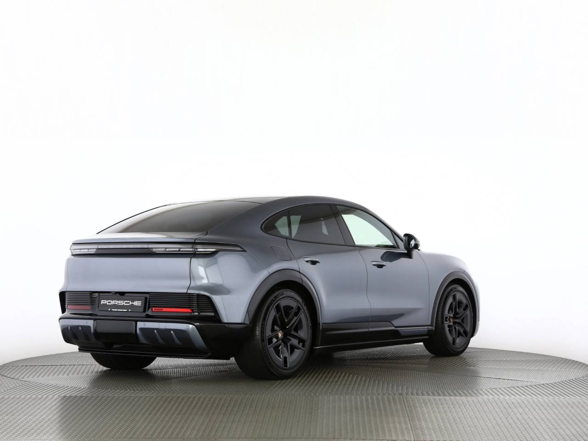 PORSCHE Cayenne S Coupé Electric-image-20