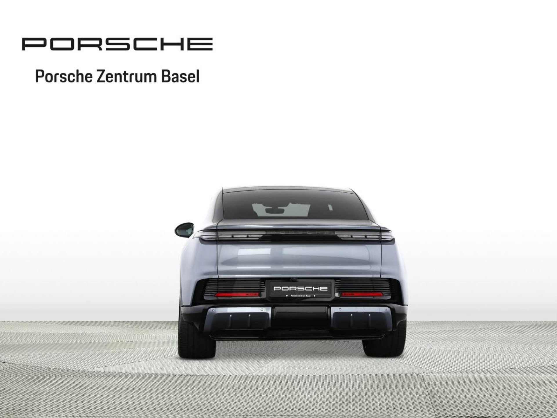 PORSCHE Cayenne S Coupé Electric-image-6