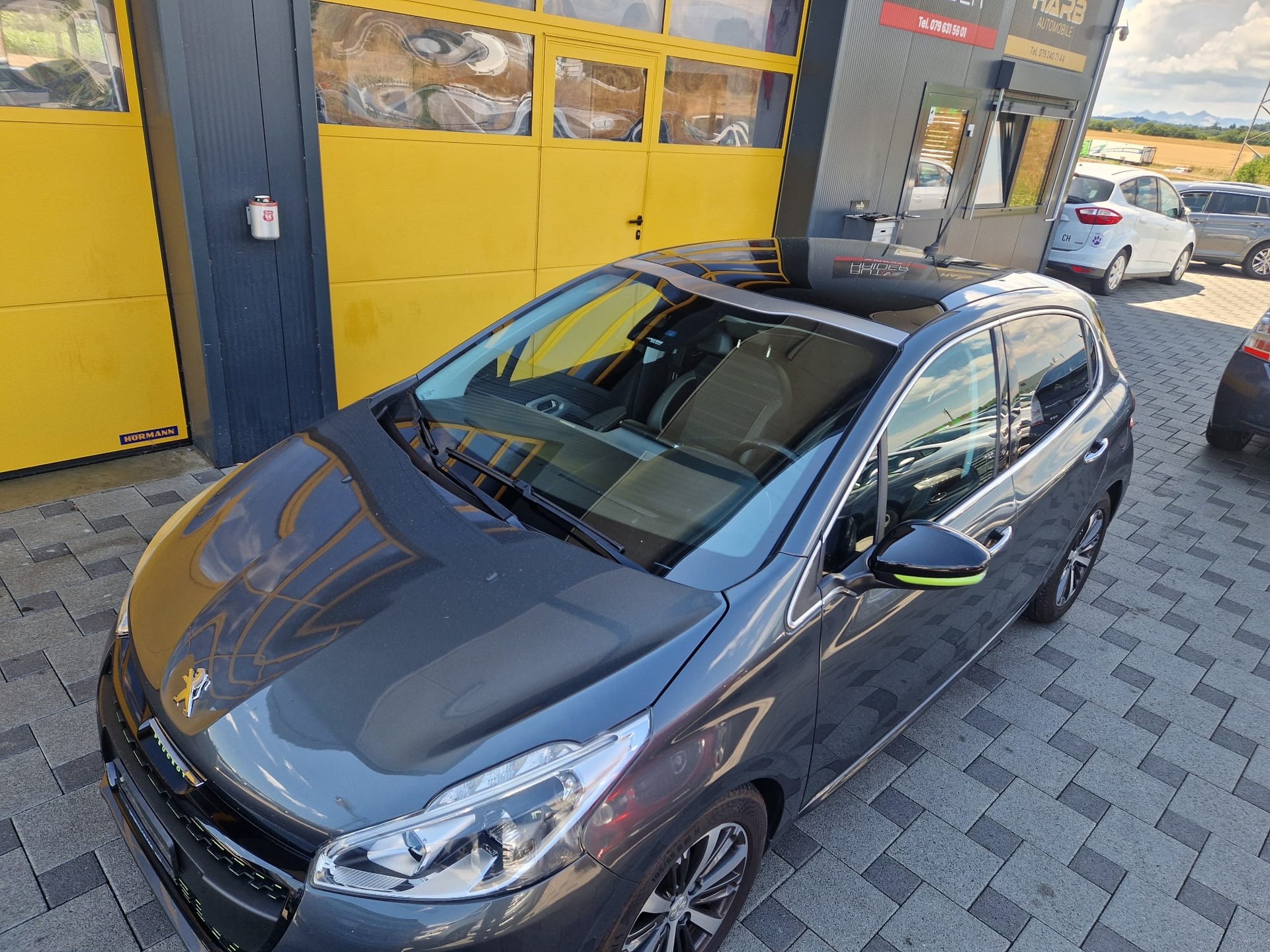 PEUGEOT 208 1.6 BlueHDI Active-image-2