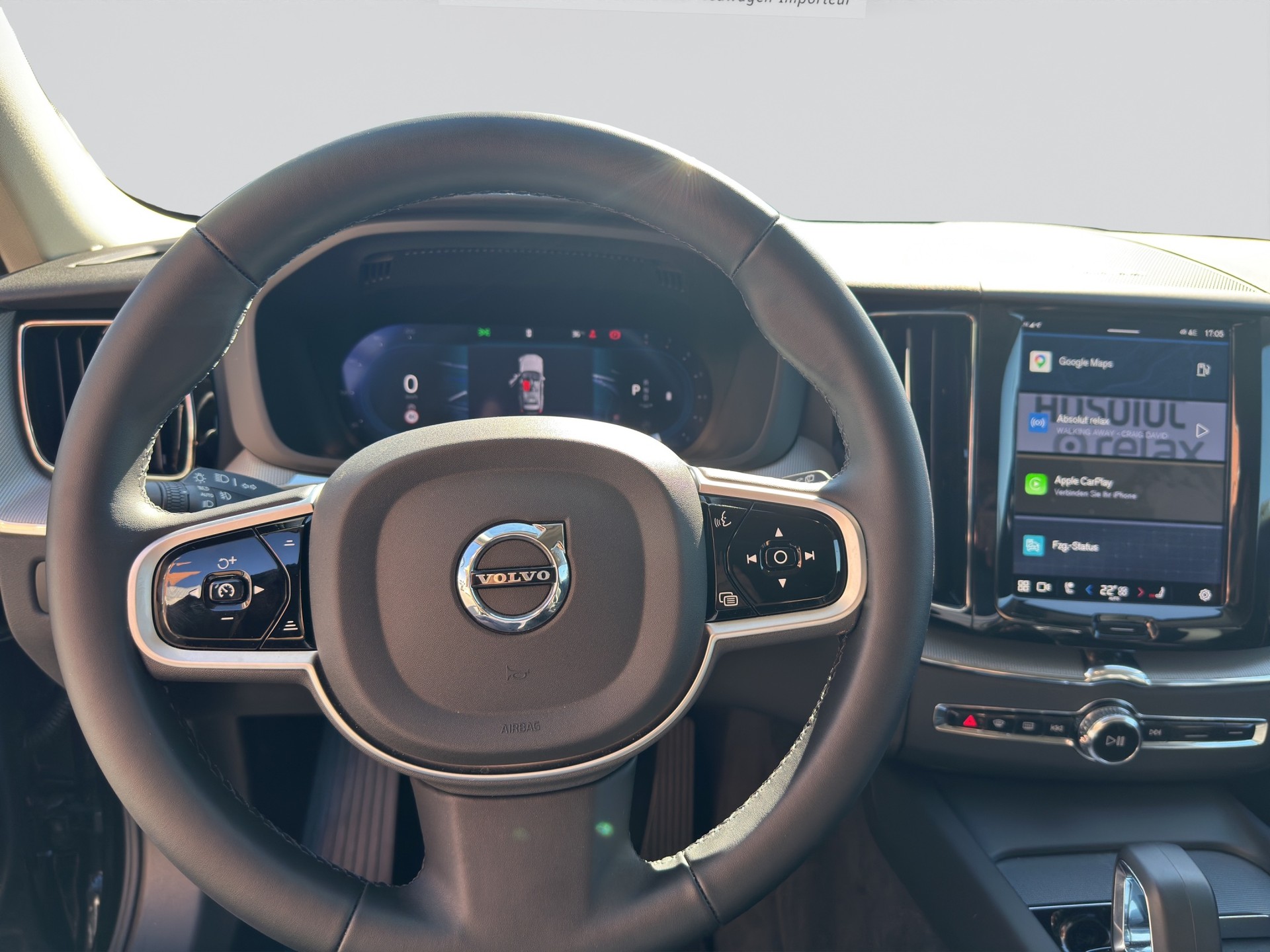 VOLVO XC60 B5 Benzin Mild Hybrid AWD Plus Dark Geartronic-image-11