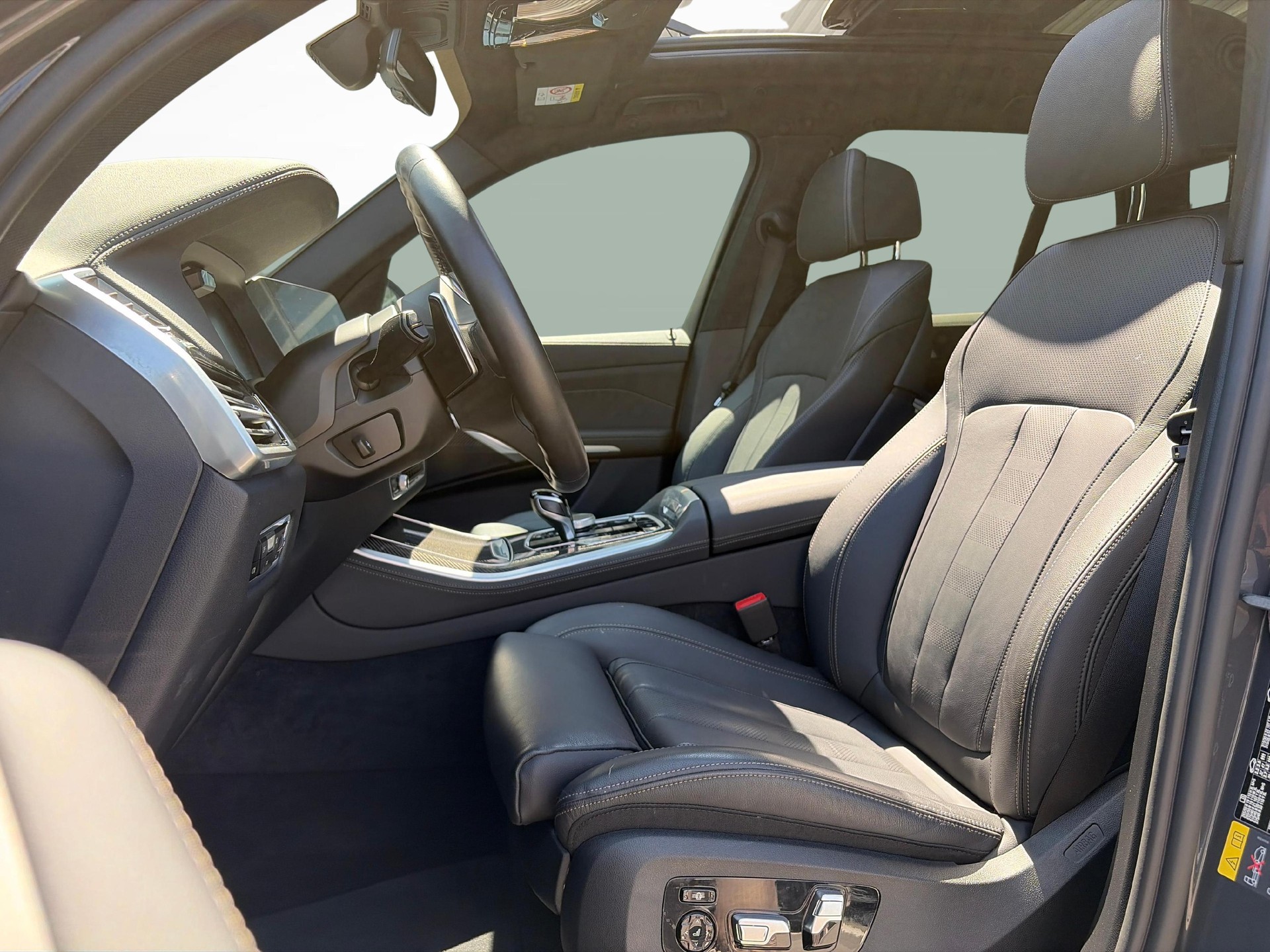 BMW X5 45e xDrive M Sport-image-9