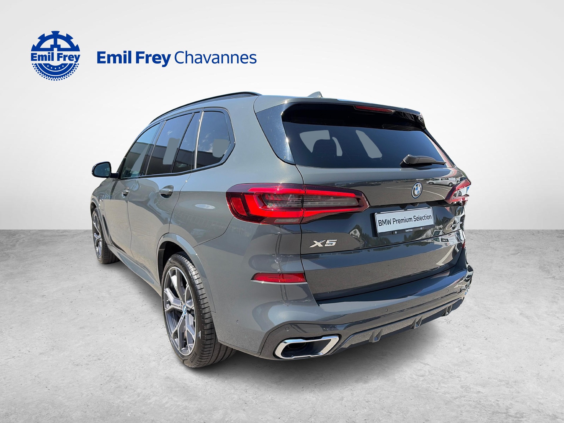 BMW X5 45e xDrive M Sport-showroom-element-2