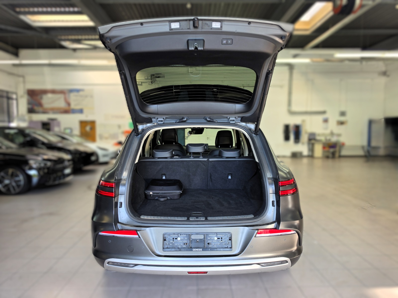 GENESIS GV70 Electrified Sport kWh 77,4 AWD-image-15