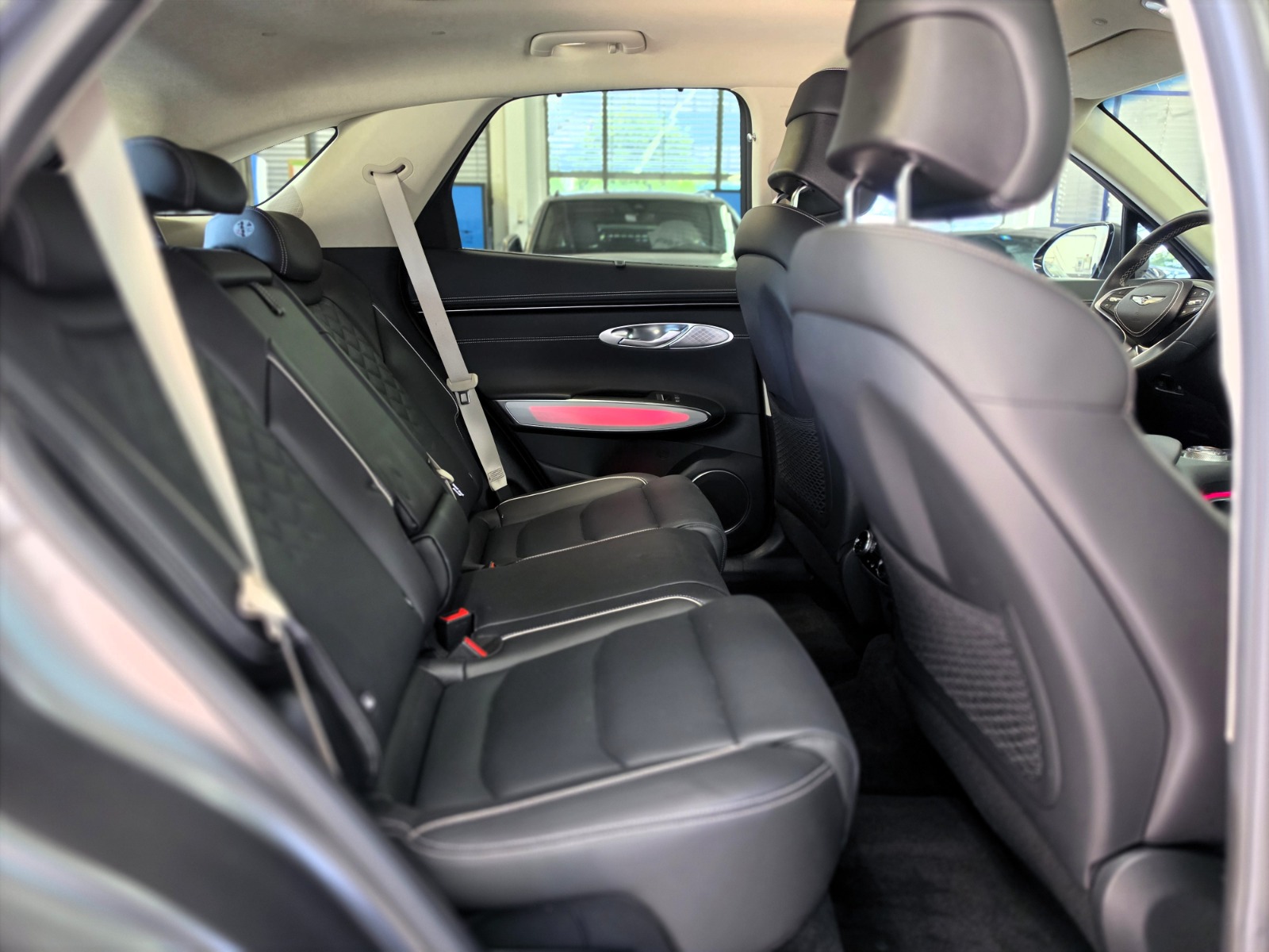 GENESIS GV70 Electrified Sport kWh 77,4 AWD-image-14